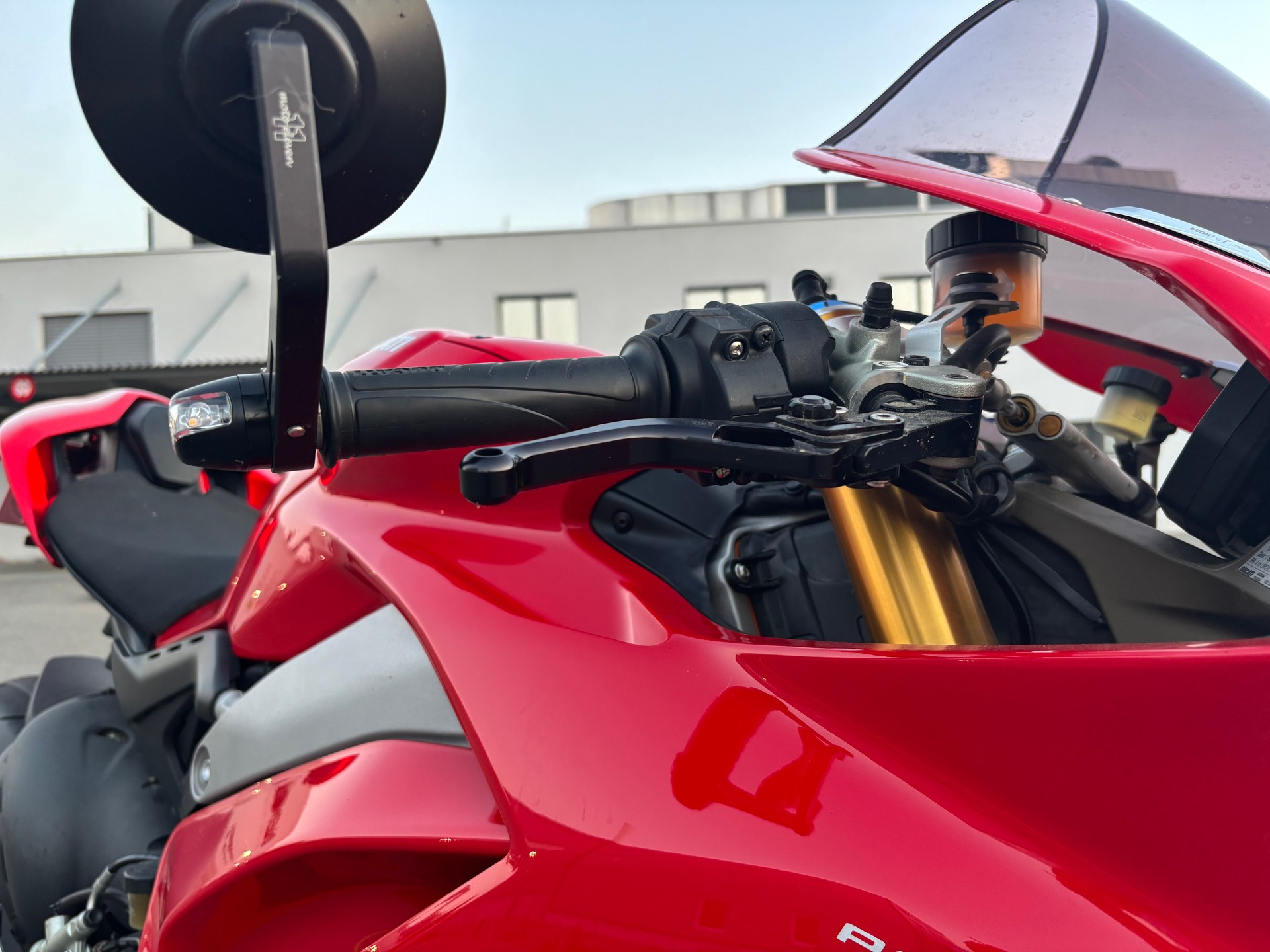 DUCATI Panigale 1103 V4 S-image-9