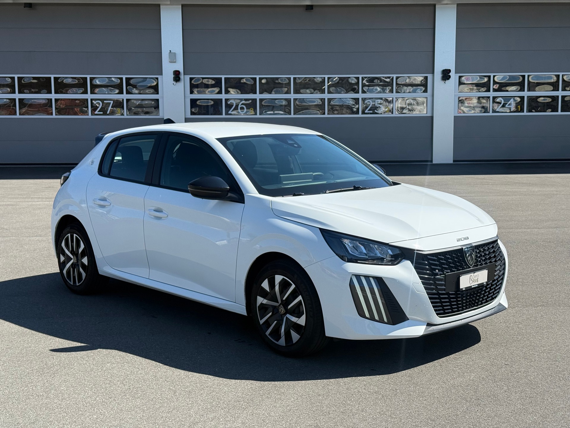 PEUGEOT 208 1.2 PureTech Active EAT8
