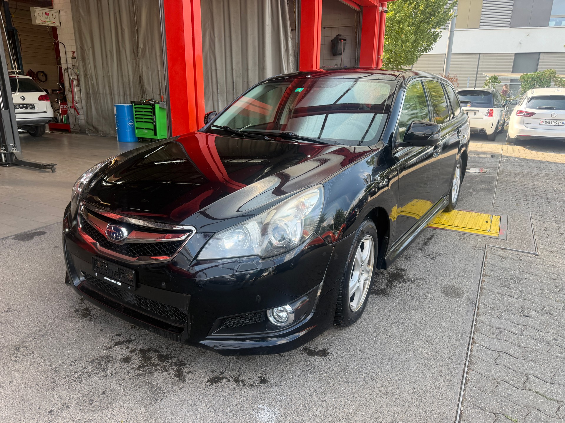 SUBARU Legacy 2.5i Limited S AWD Lineartronic