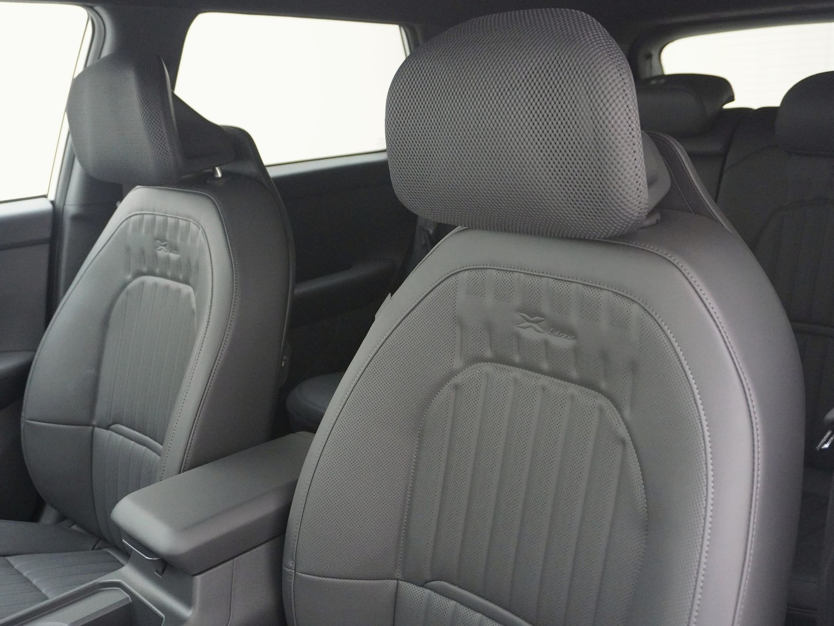 KIA Seltos 1.6 T-GDi X-Line 4x4-image-11