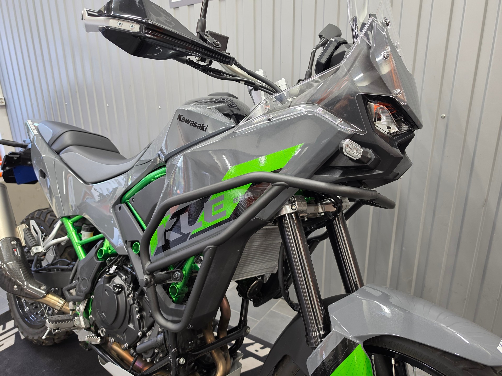 KAWASAKI KLE 500 SE-showroom-element-2