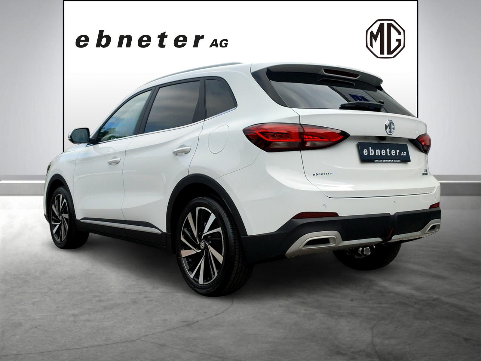 MG ZS 1.5 Hybrid+ Luxury-showroom-element-3