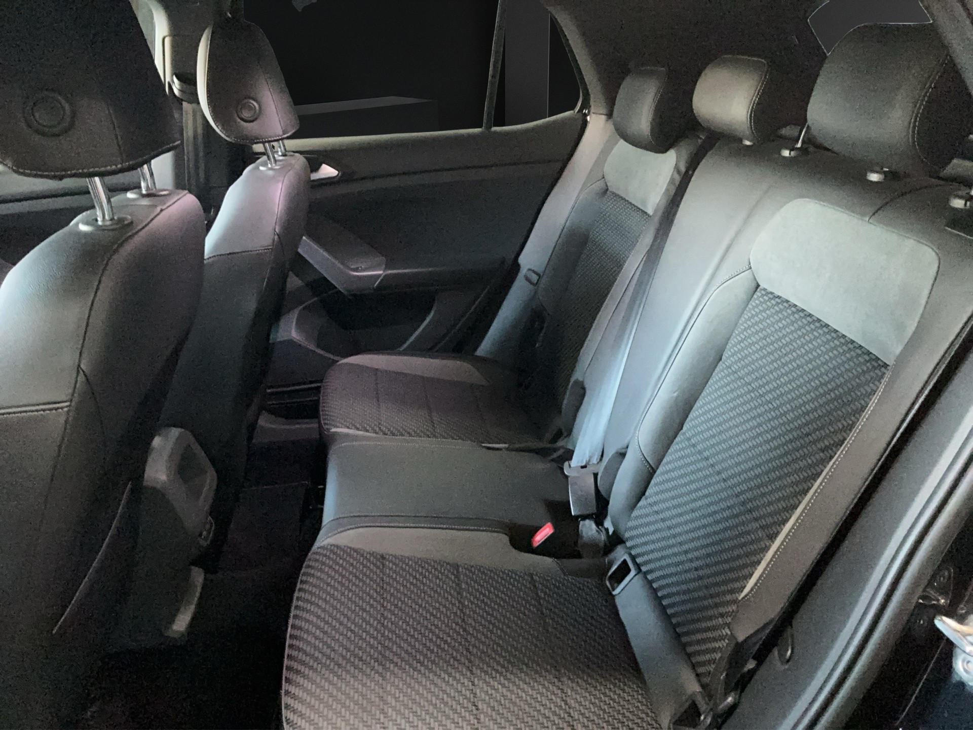 VW T-Cross 1.0 TSI R-LIne DSG-image-14