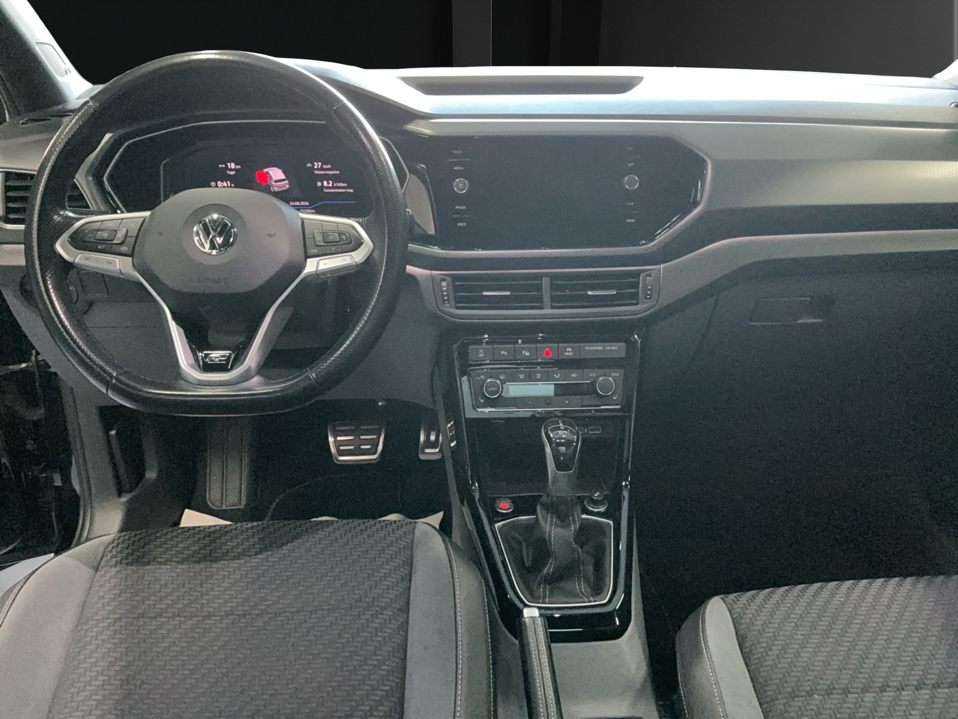 VW T-Cross 1.0 TSI R-LIne DSG-image-12