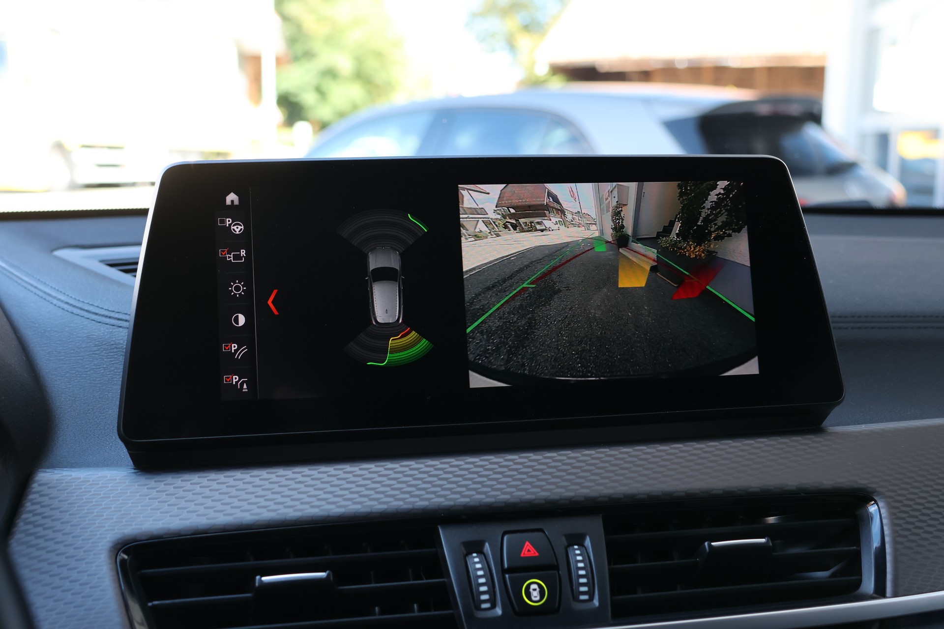 BMW X2 sDrive 18i M Sport Steptronic DSK (CH)-image-20