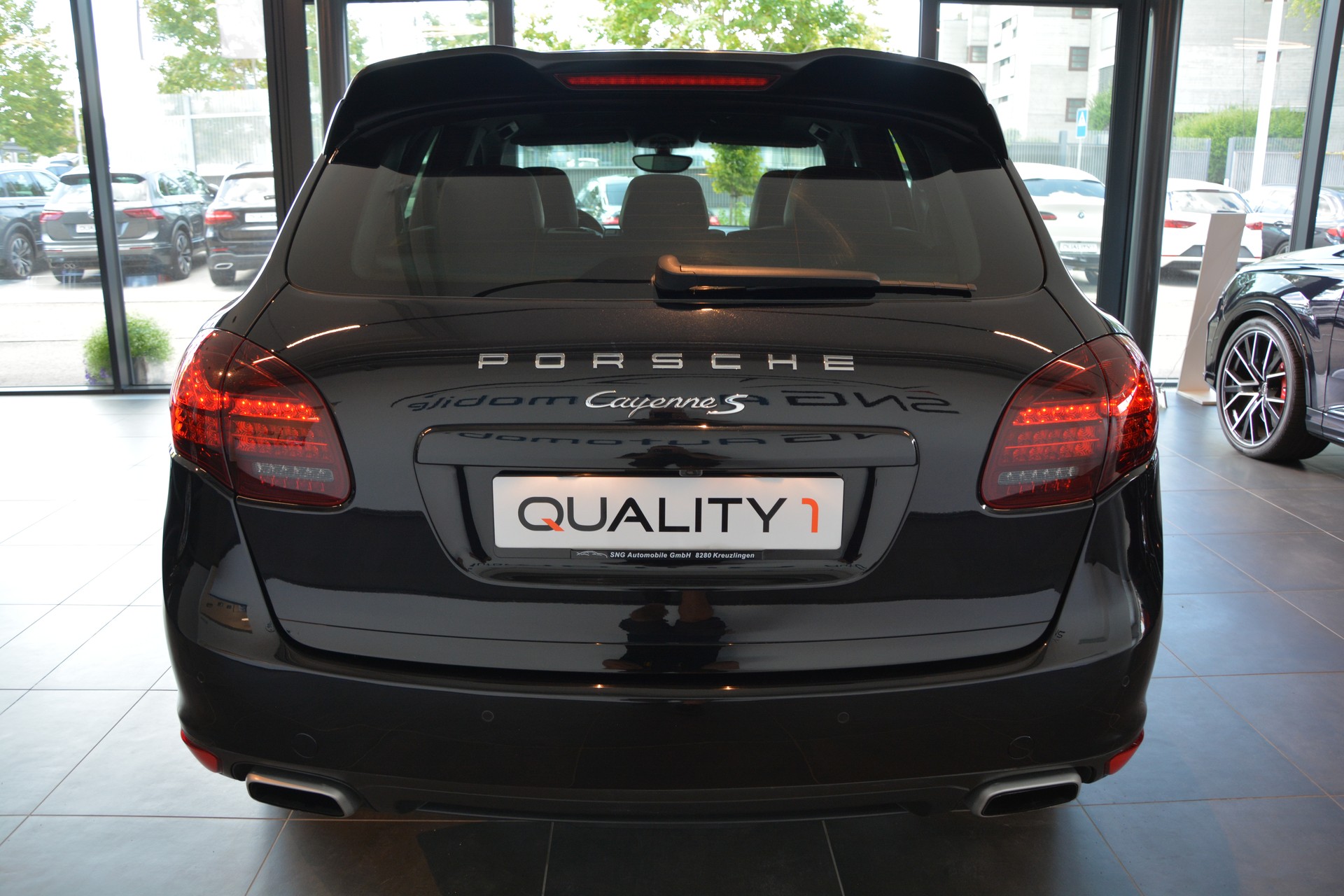 PORSCHE Cayenne S Diesel-image-4