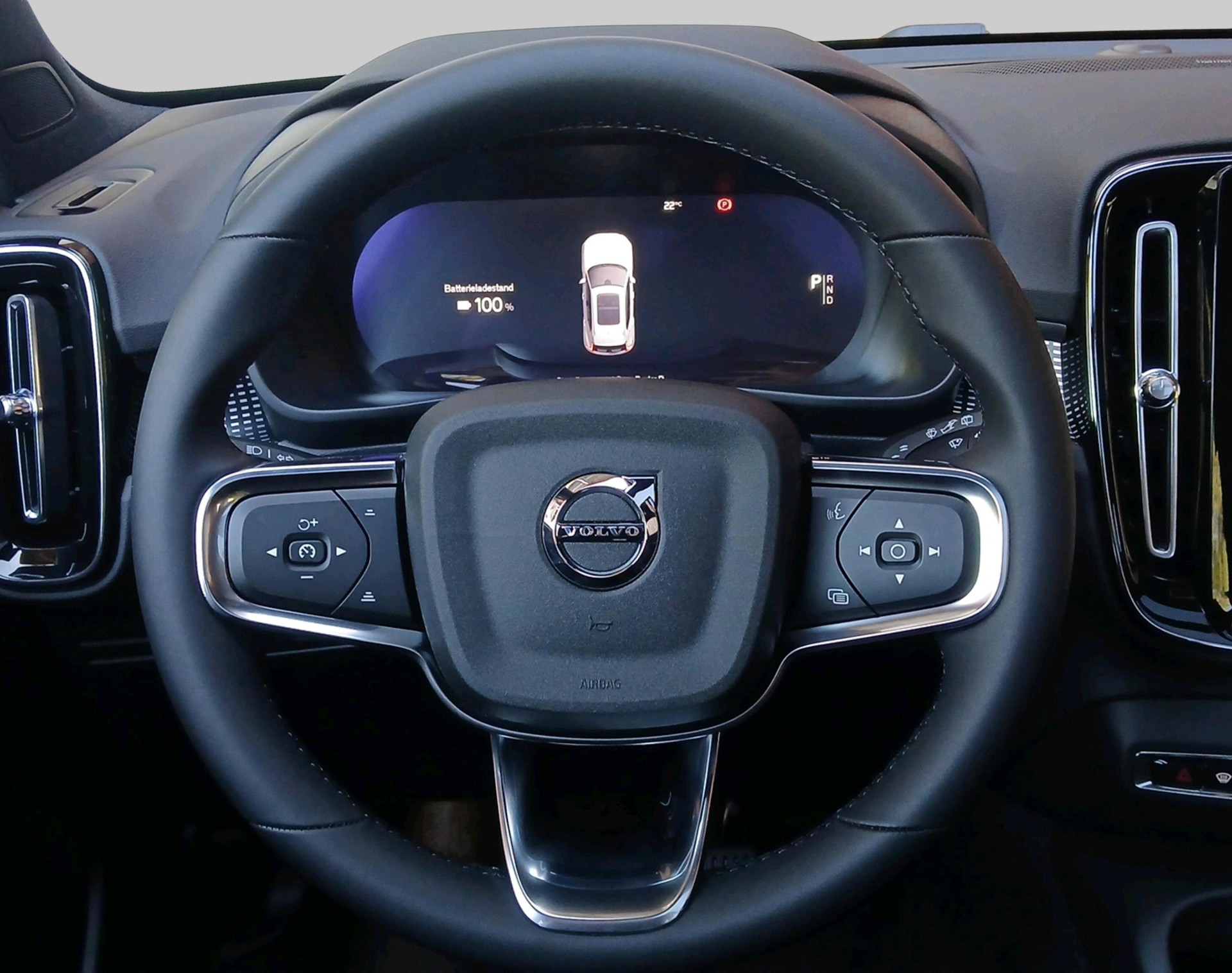 VOLVO EX40 Twin Black Edition AWD-image-9
