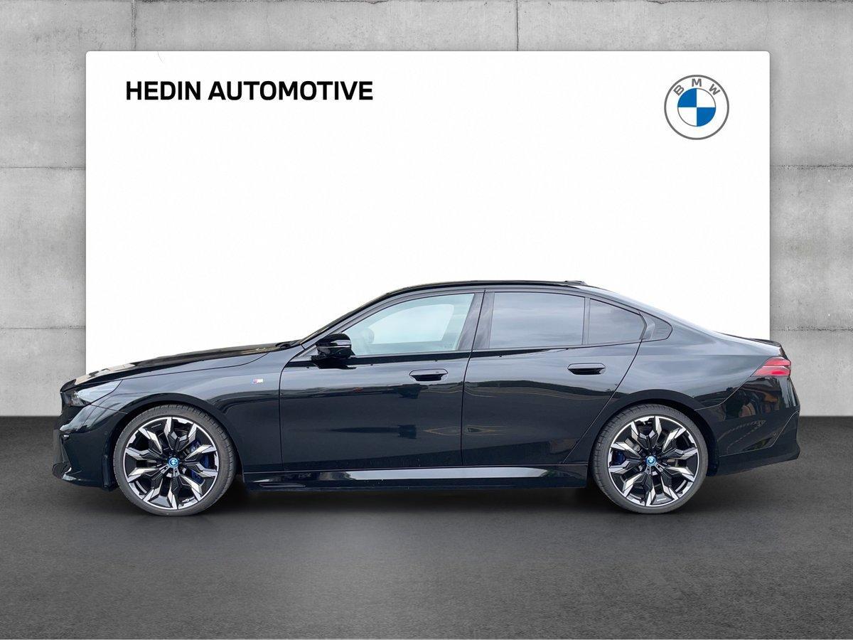 BMW i5 G60 M60 xDrive-showroom-element-3