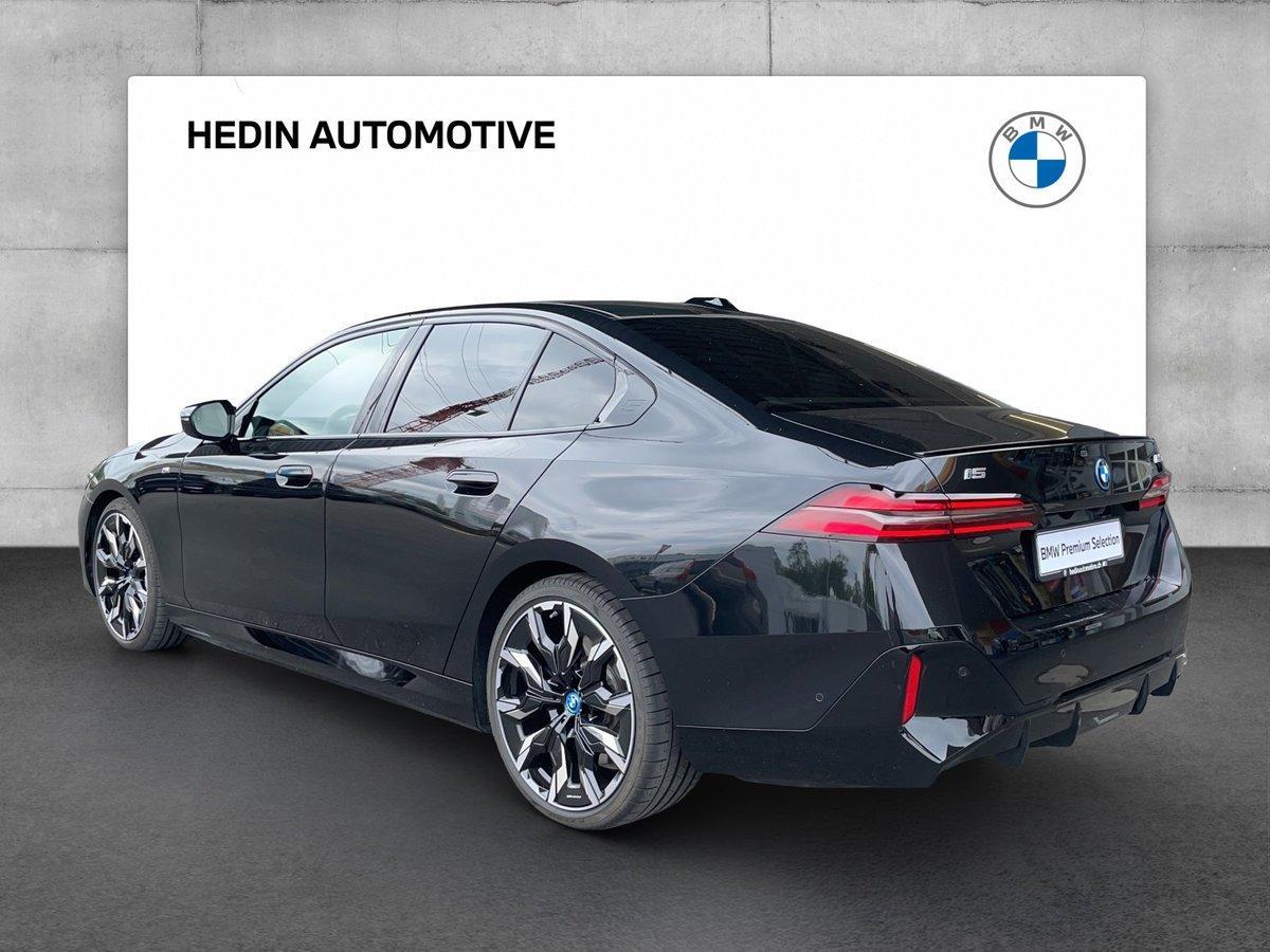 BMW i5 G60 M60 xDrive-showroom-element-2
