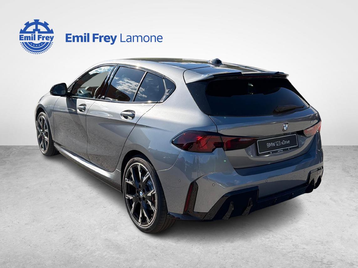BMW 1er Reihe F70 123 xDrive-showroom-element-2