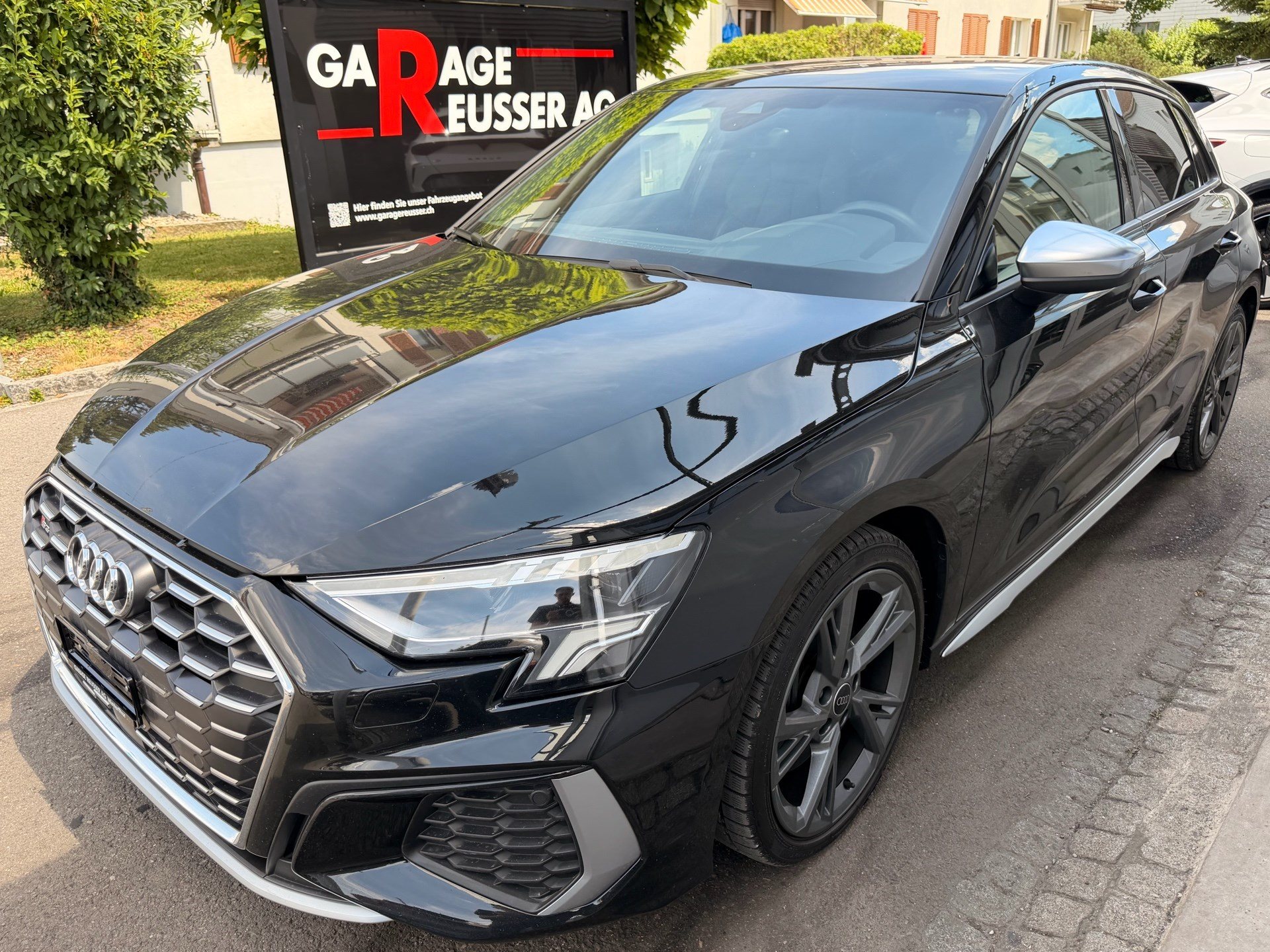 AUDI S3 Sportback 2.0 TFSI quattro *** UNSCHLAGBARER PREIS !!! ***