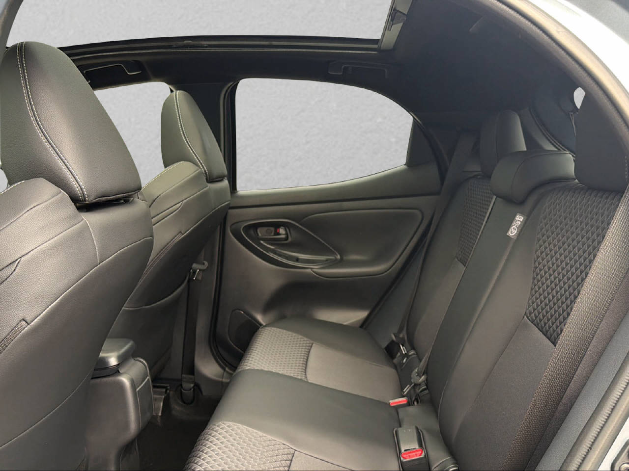 MAZDA 2 1.5 Hybrid Homura Plus-image-6