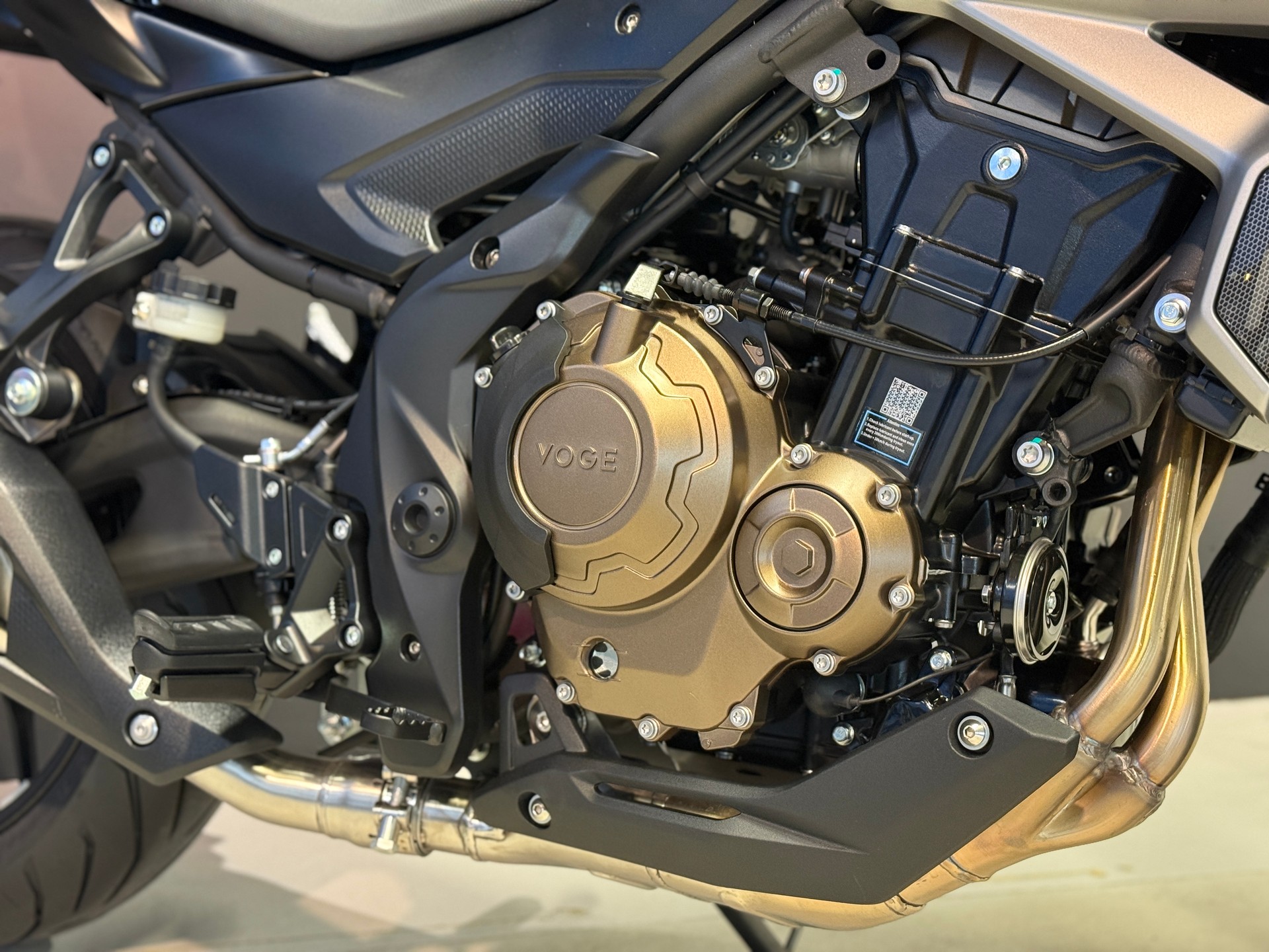 VOGE 625 R-image-8