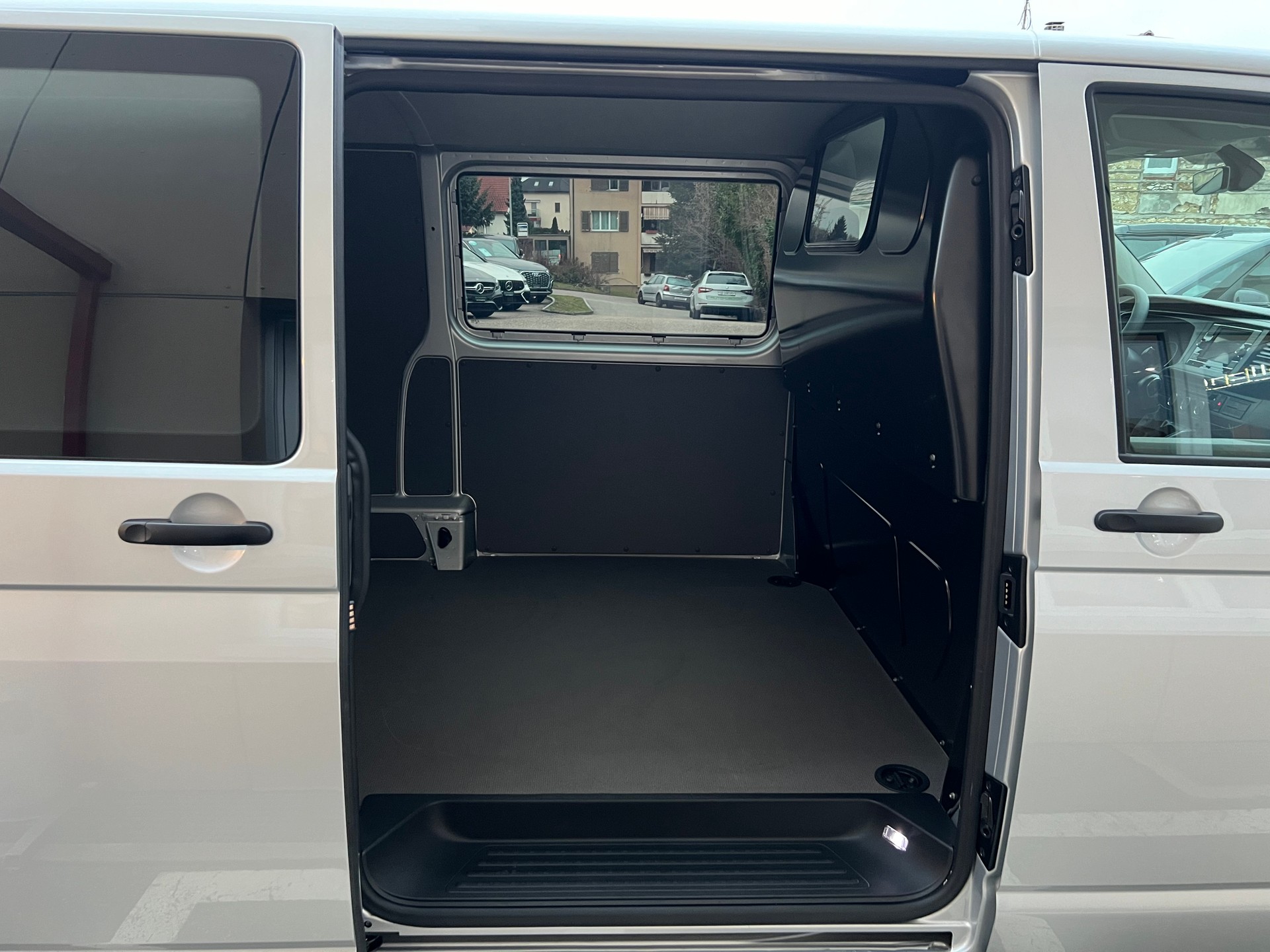 VW T6.1 ABTe-image-20