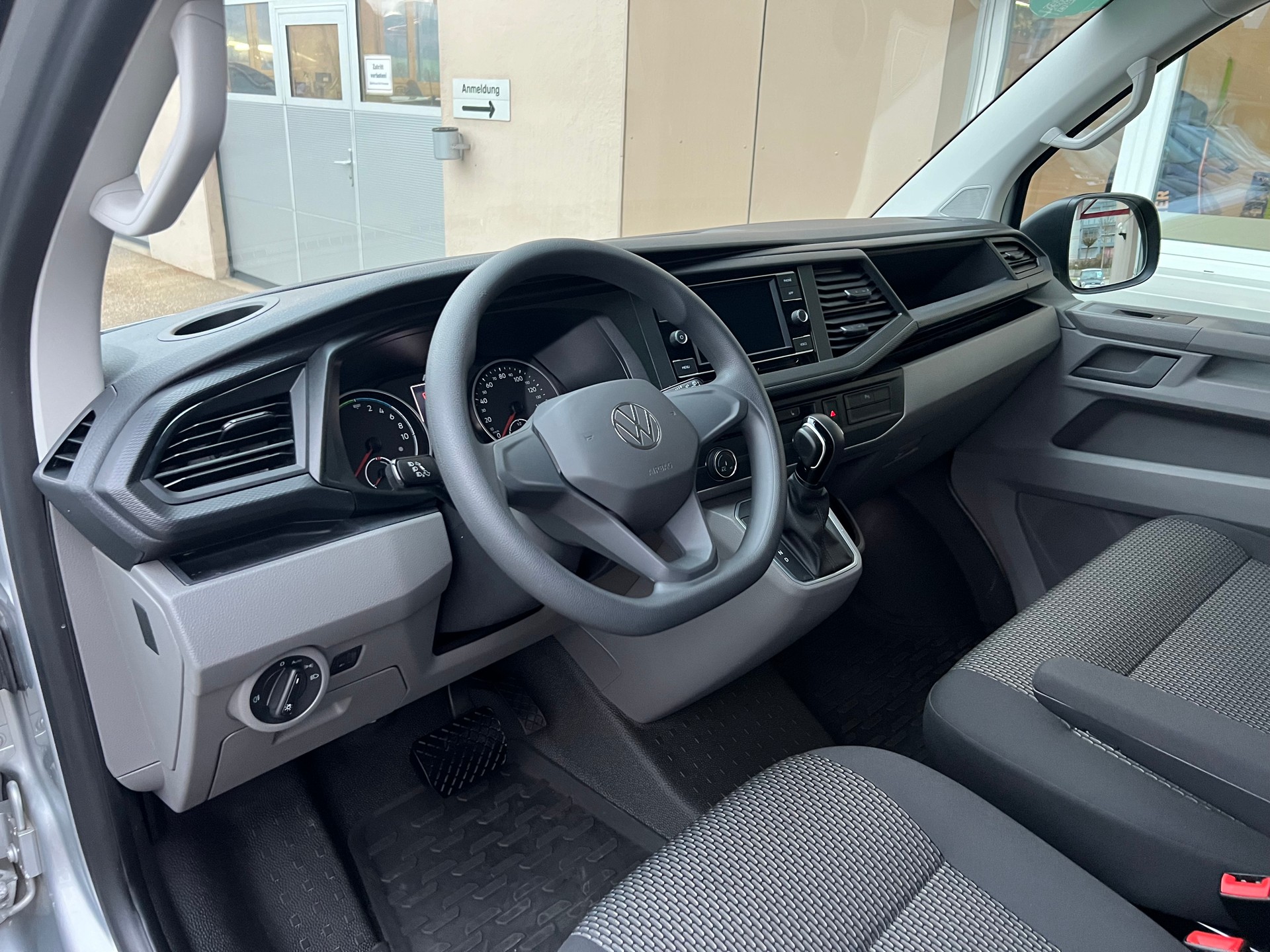VW T6.1 ABTe-image-13