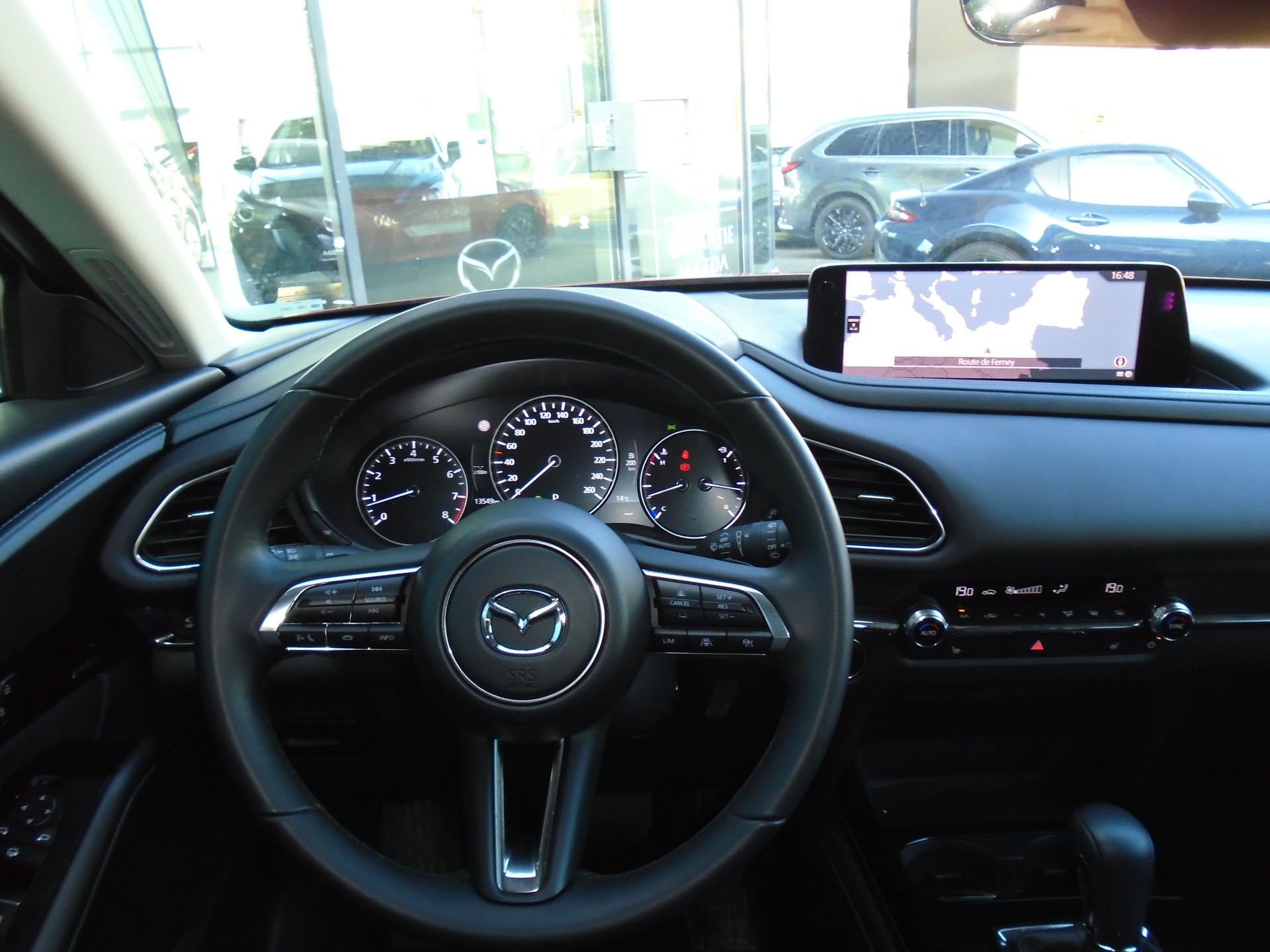 MAZDA CX-30 SKYACTIV-X 186 M Hybrid Exclusive Line AWD AT-image-9