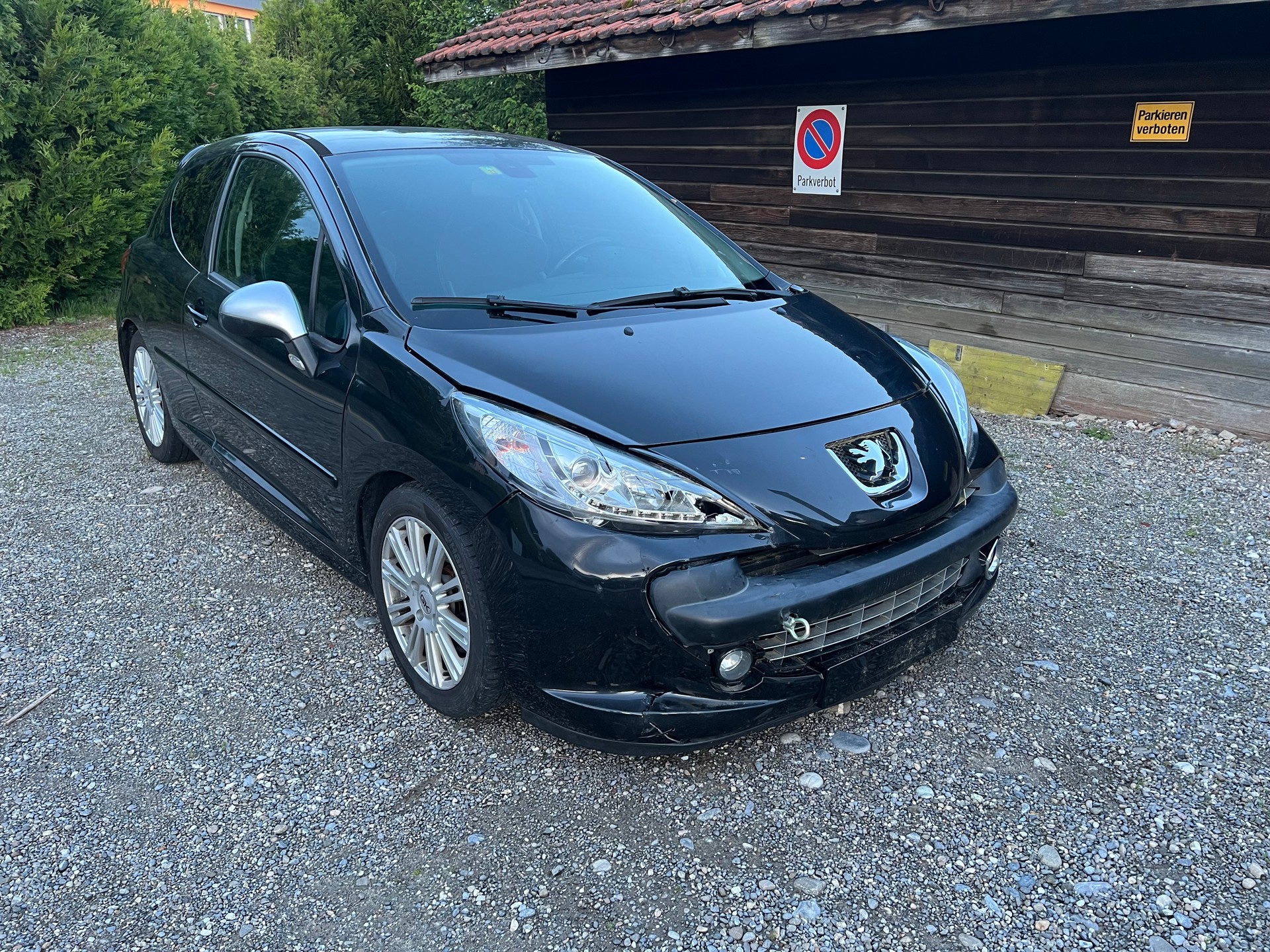 PEUGEOT 207 1.6 16V Turbo GTi