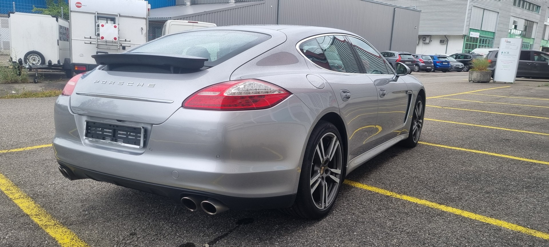 PORSCHE Panamera 4S 4.8 PDK-image-4