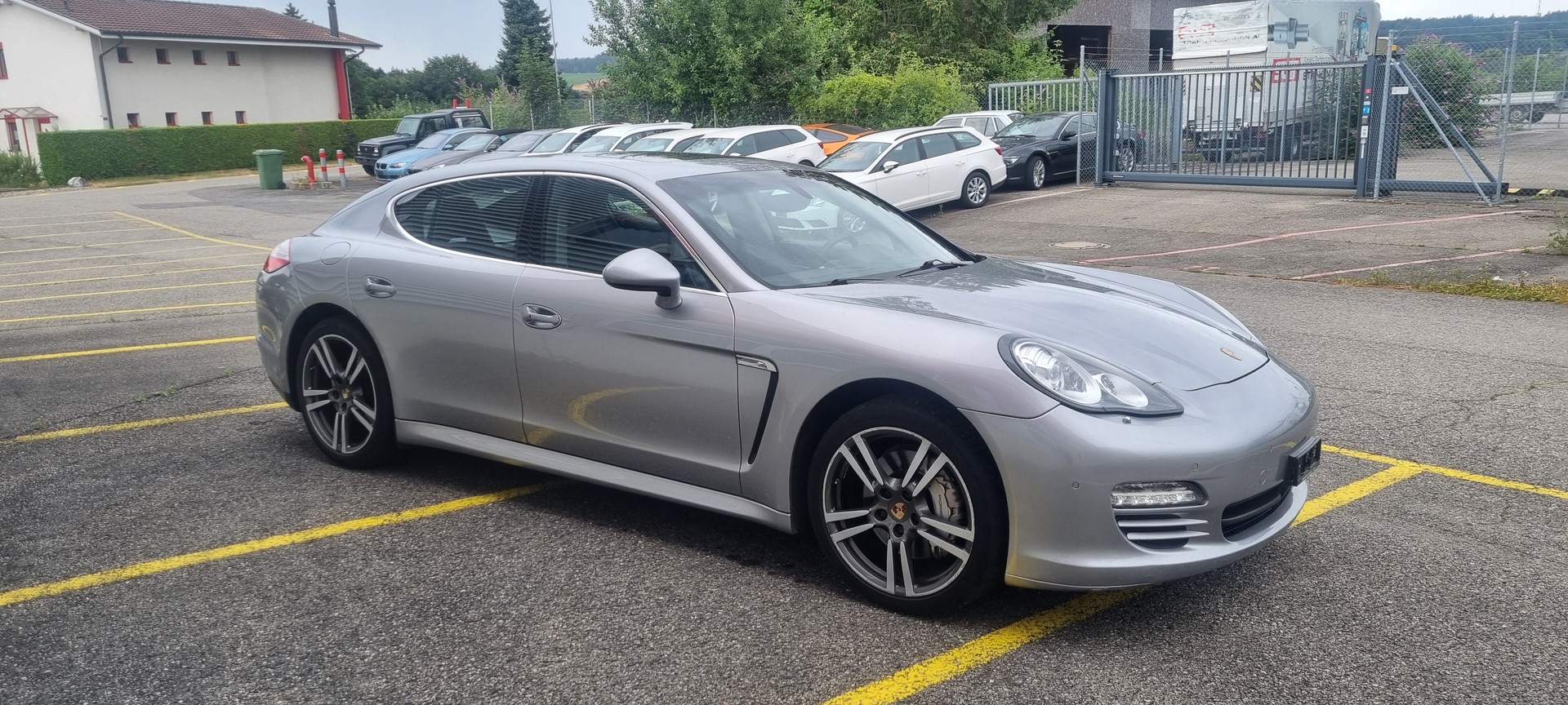 PORSCHE Panamera 4S 4.8 PDK-image-9
