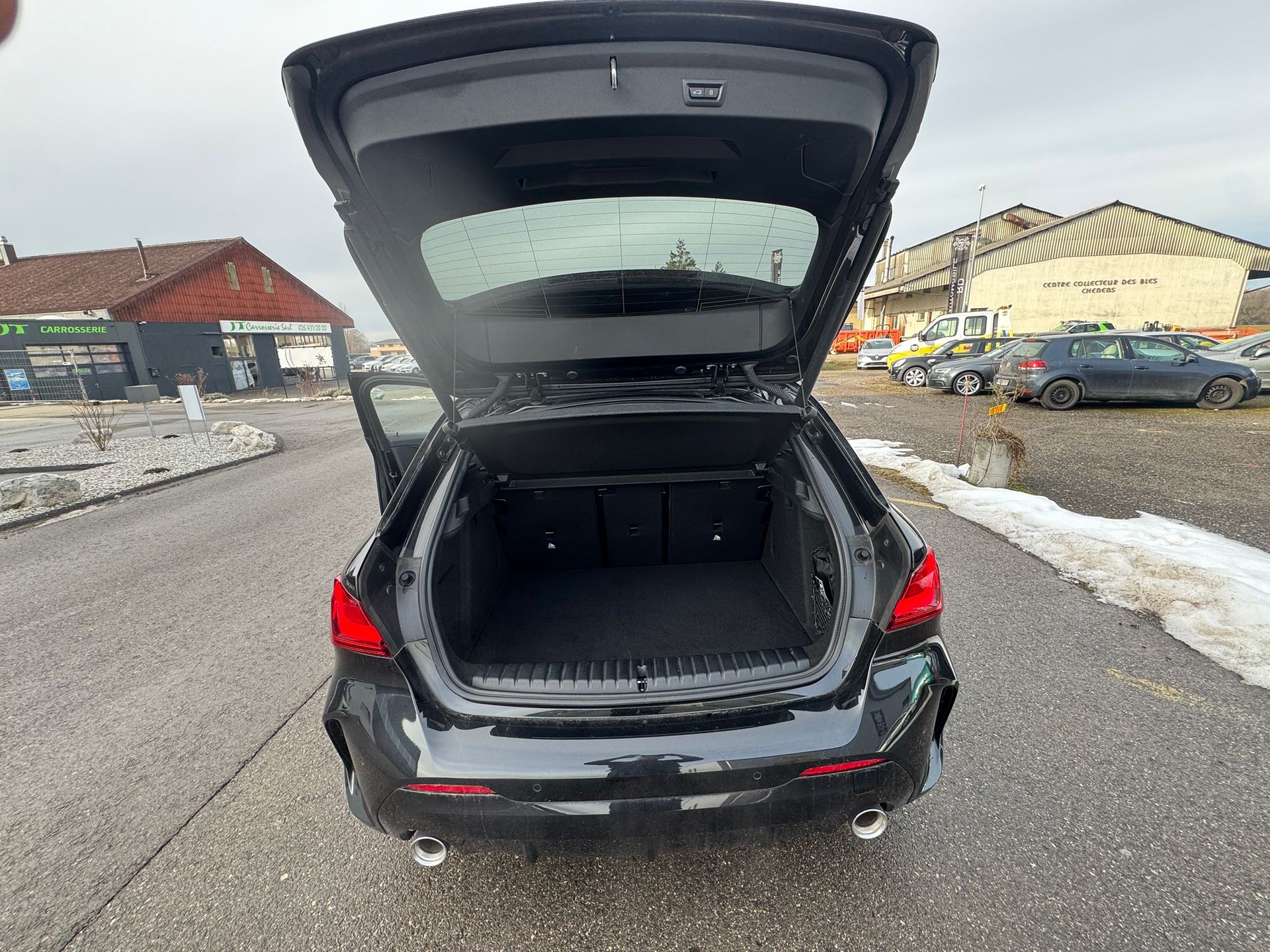 BMW 128ti M Sport Pro Steptronic-image-10
