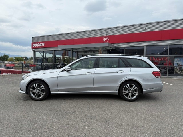 MERCEDES-BENZ E 220 BlueTEC 4Matic 7G-Tronic-image-2