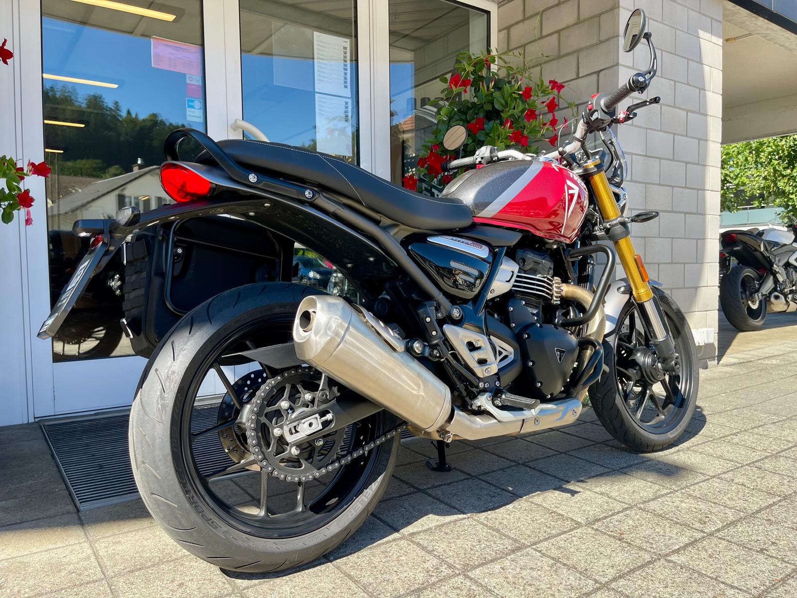 TRIUMPH Speed 400-image-2