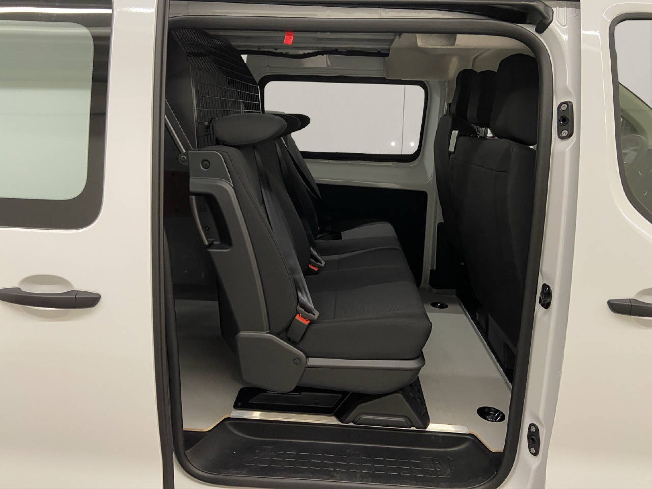 PEUGEOT Expert DKaw. Standard vert.va.-image-10