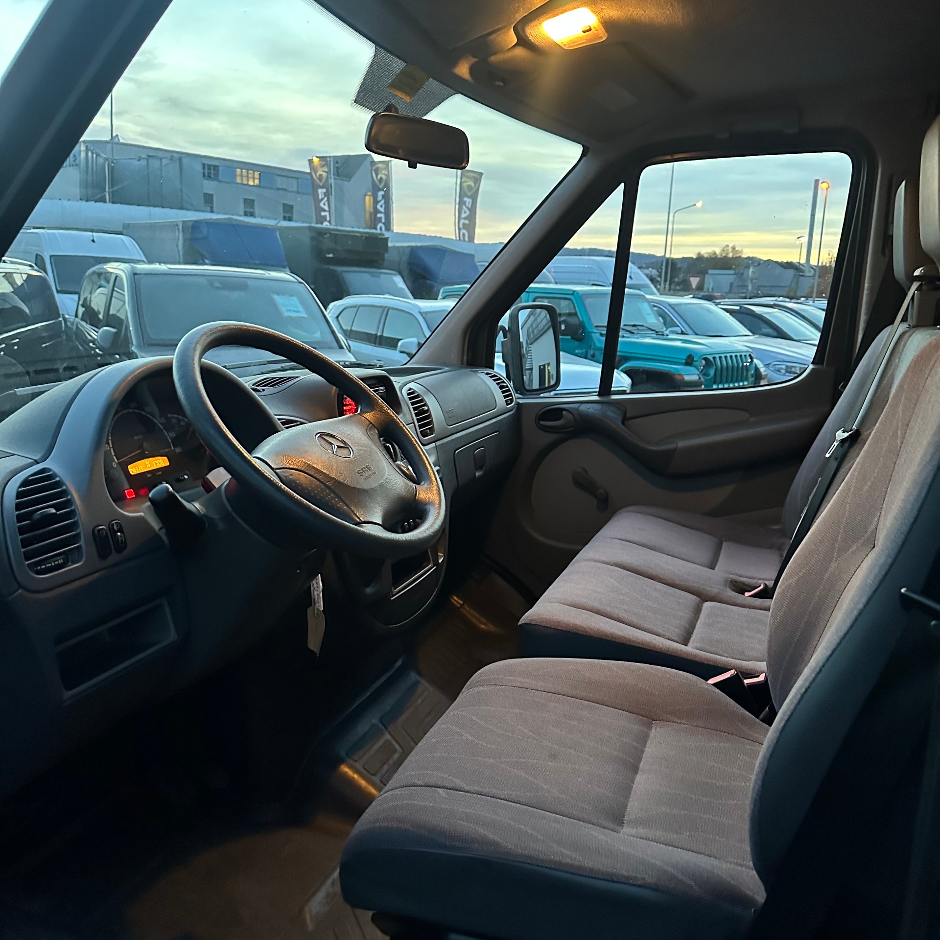 MERCEDES-BENZ Sprinter 313 CDI 4x4-image-18
