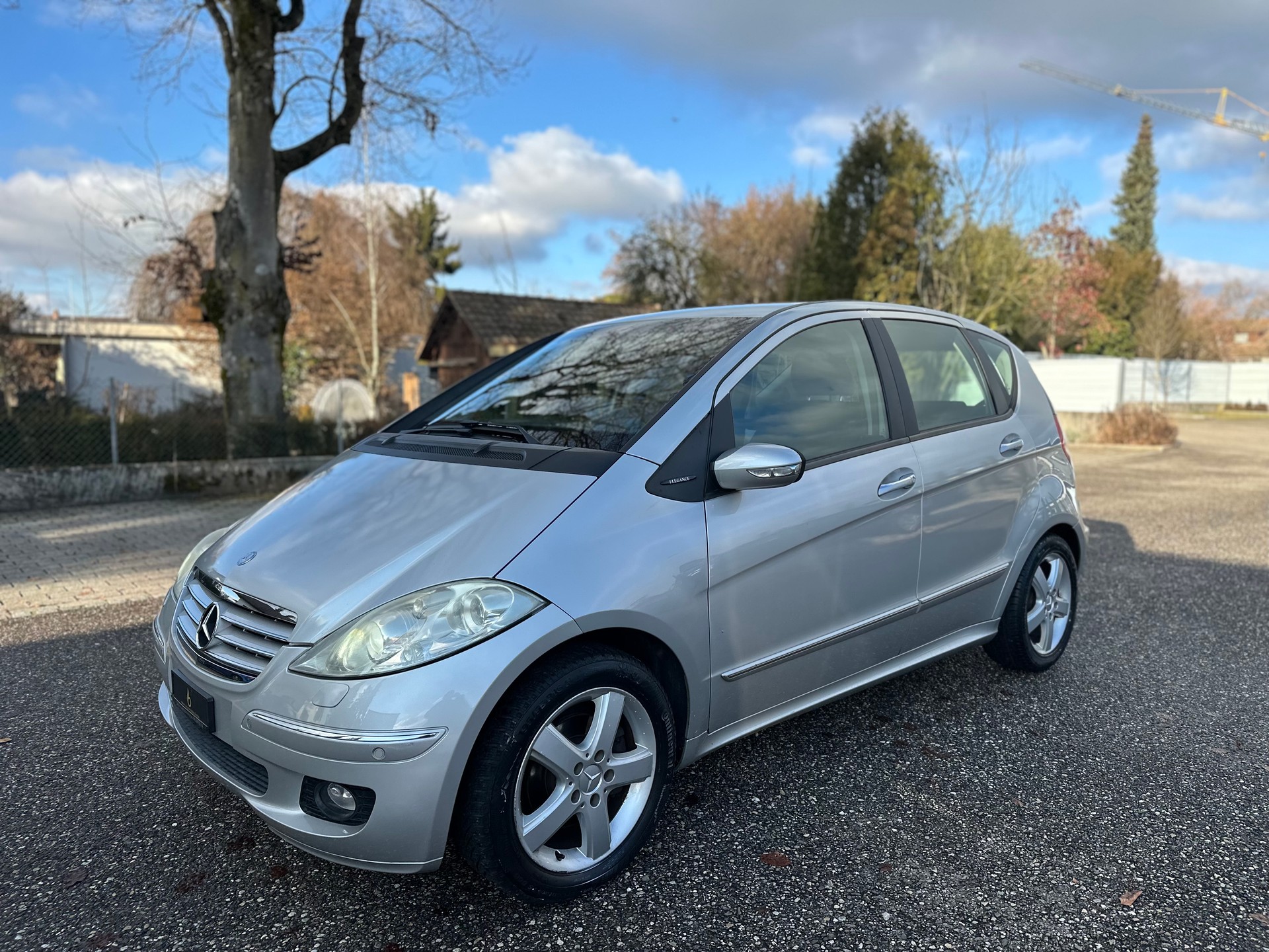 MERCEDES-BENZ A 200 Elégance-image-1