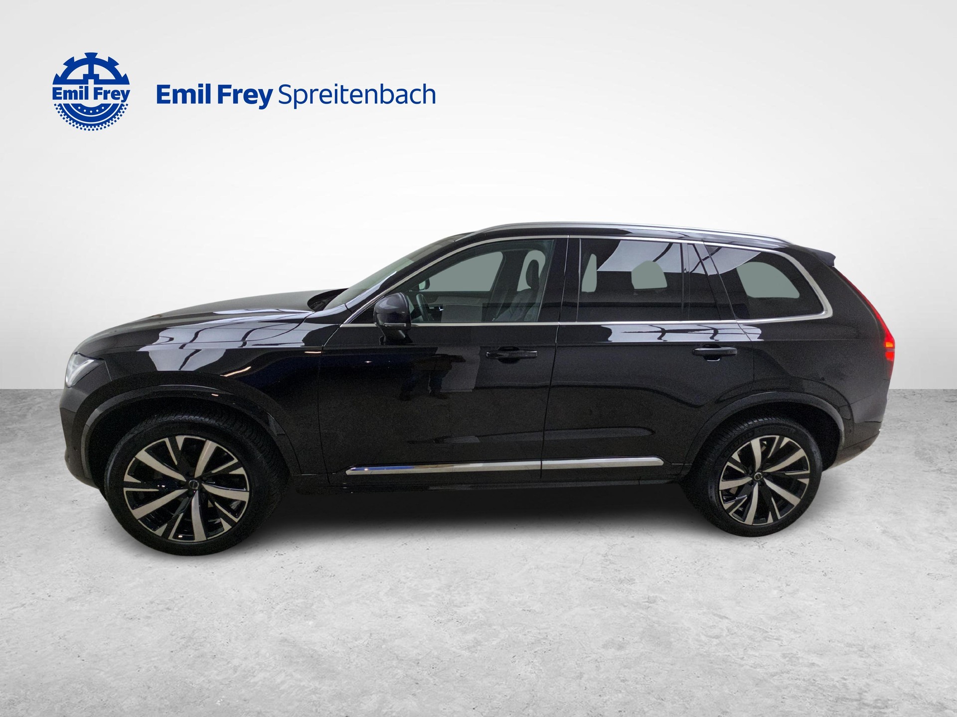 VOLVO XC90 2.0 B5 MH Plus Bright AWD / Jetzt mit attraktivem 1.9% Leasing!-showroom-element-1