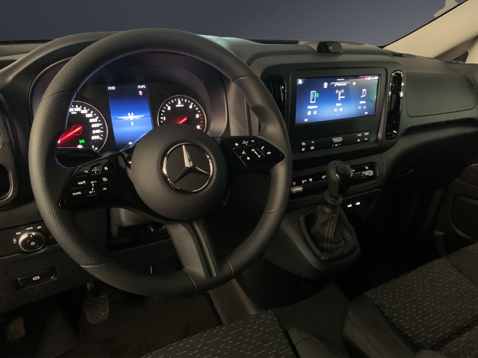 MERCEDES-BENZ Vito 110 CDI KA PRO 3200mm K-image-6