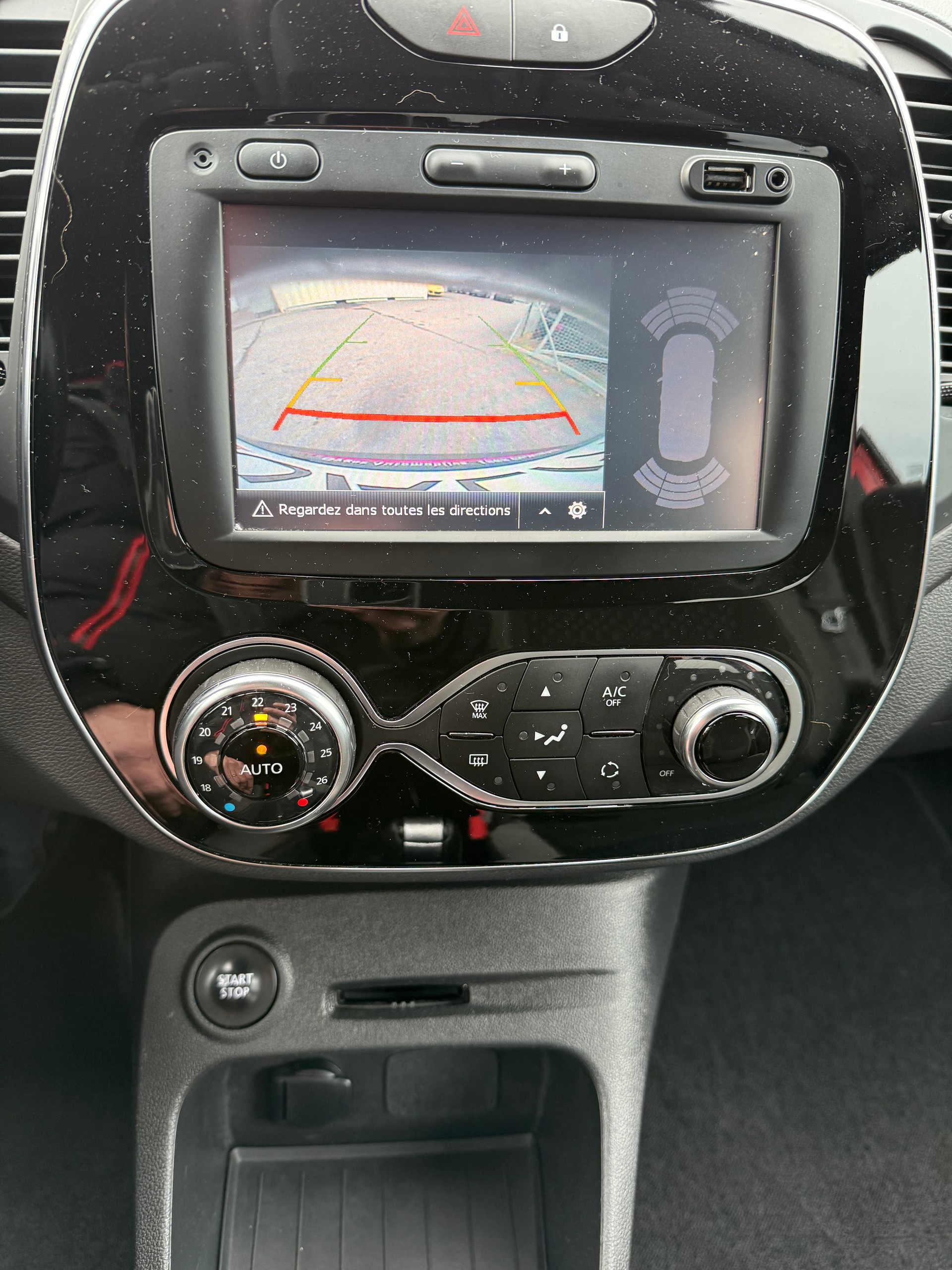 RENAULT Captur 1.2 T 16V Intens EDC-image-7