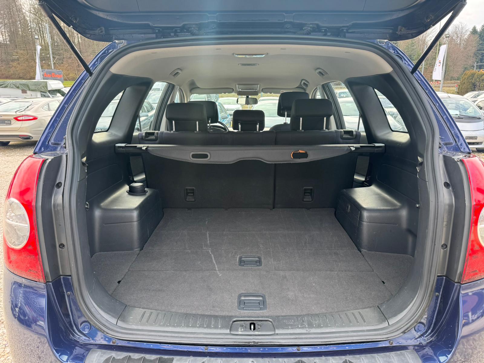 CHEVROLET Captiva 2.0 VCDi LS 2WD-image-7