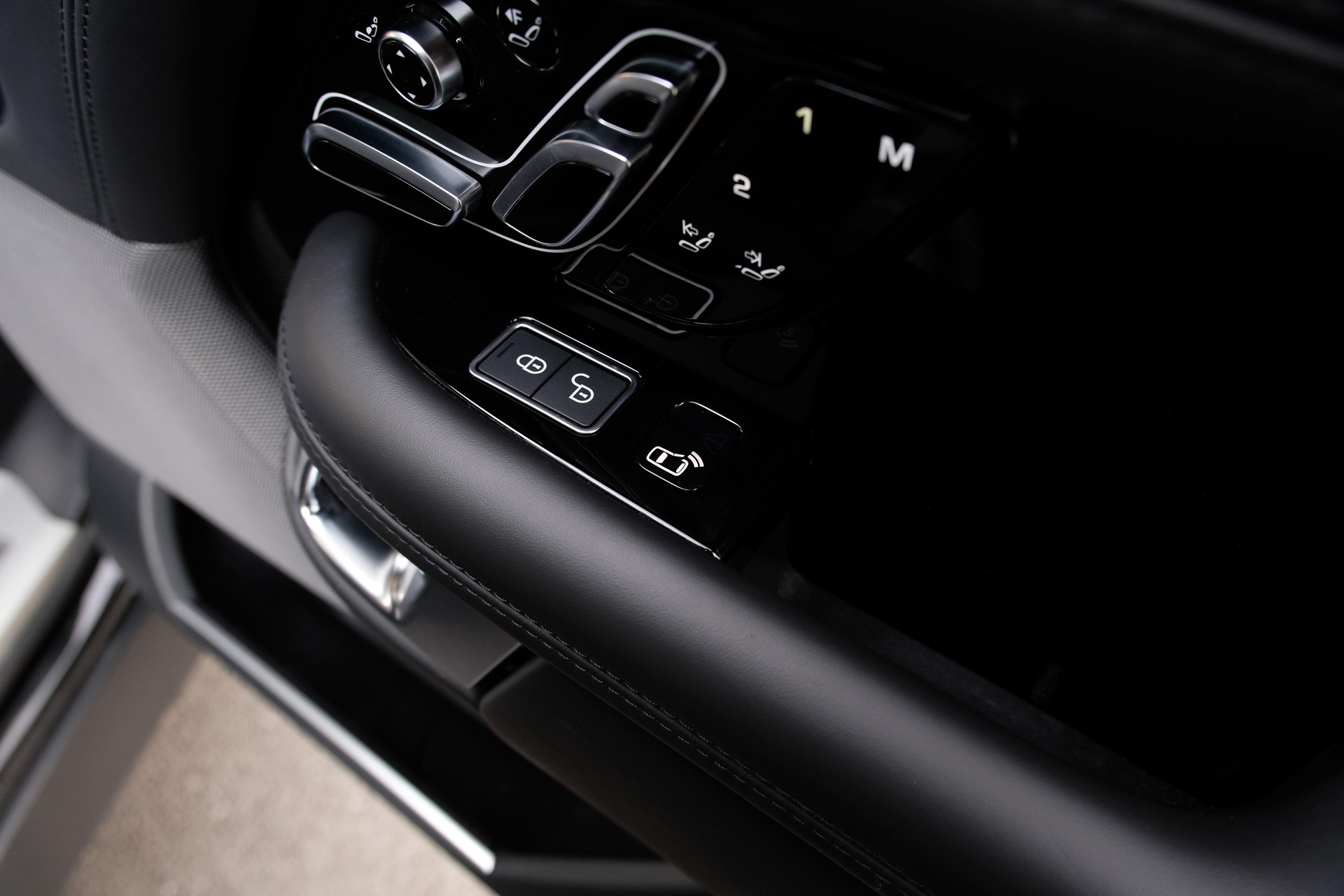 LAND ROVER Range Rover 4.4 SDV8 Autobiography Automatic-image-26