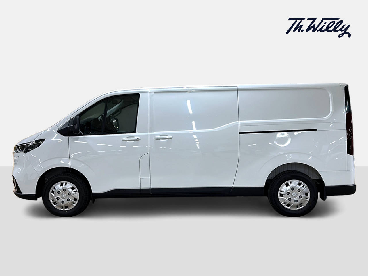 MAXUS Deliver 7 Kaw. L2H1 2.0 TD Base-showroom-element-1