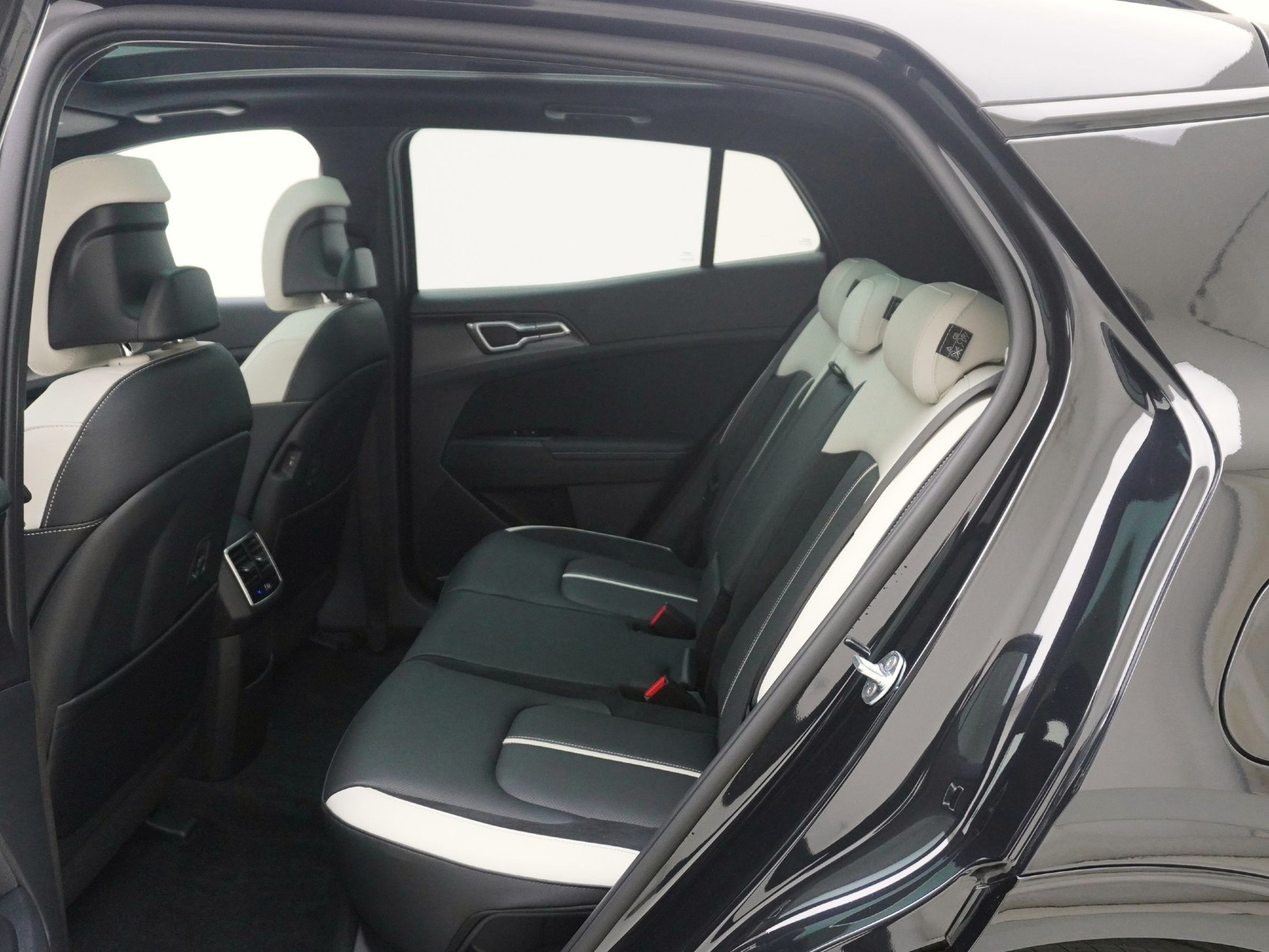 KIA Sportage 1.6 T-GDi PHEV GT-Line 4x4-image-14