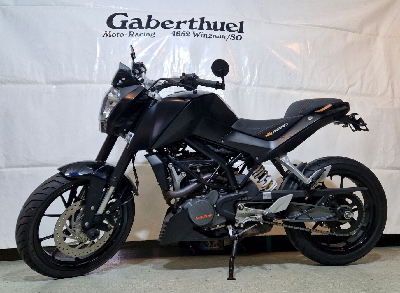 KTM 200 Duke-image-1
