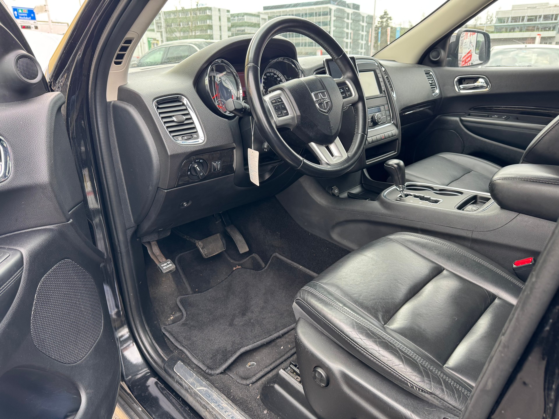 DODGE Durango-image-6
