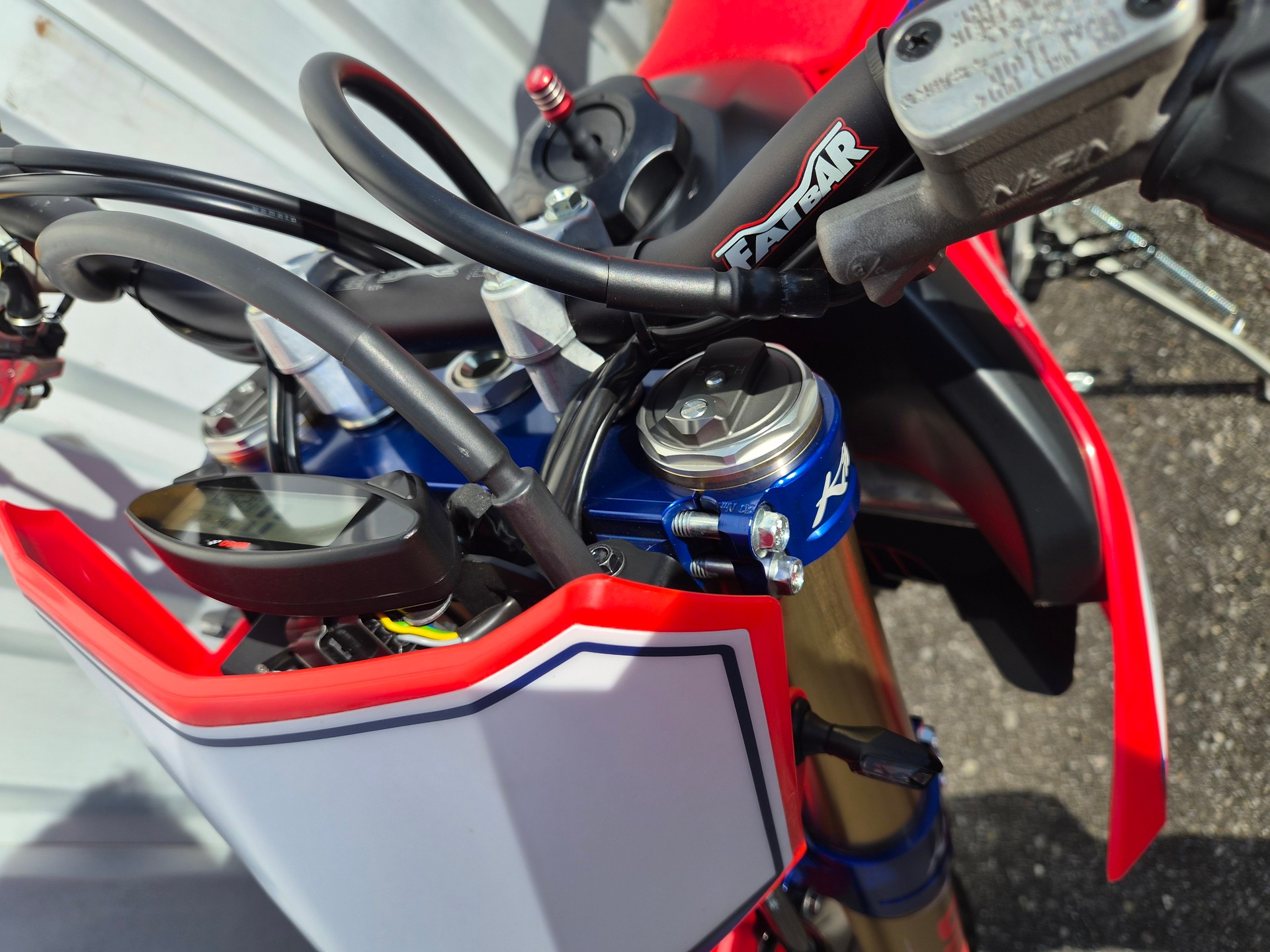 HONDA RED MOTO 450 RX SUPERMOTO KUNDENAUFTRAG-image-10