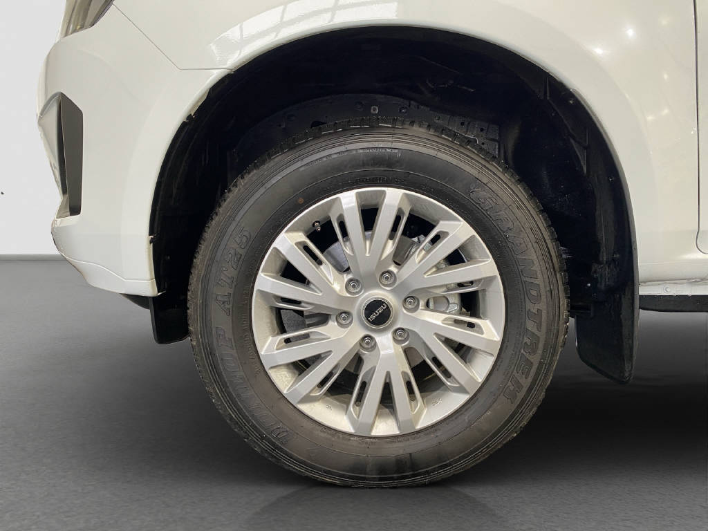 ISUZU D-Max Crew Pick-up 1.9 DDi N60 BB+ 4x4 Brücke Faba-image-19