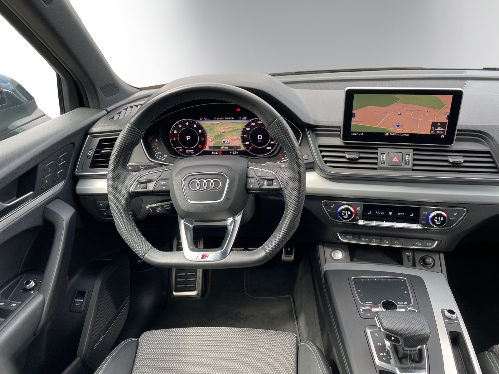 AUDI Q5 45 TFSI sport quattro S-tronic-image-11