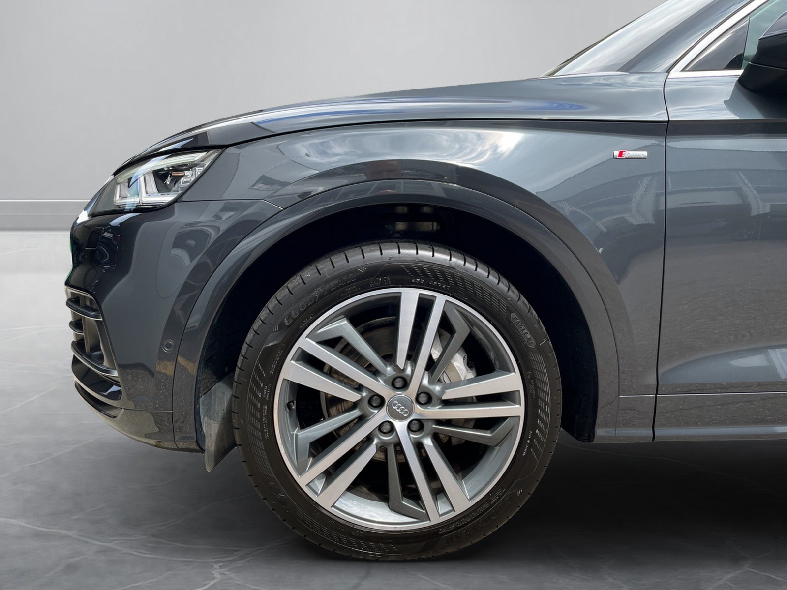 AUDI Q5 45 TFSI sport quattro S-tronic-image-6