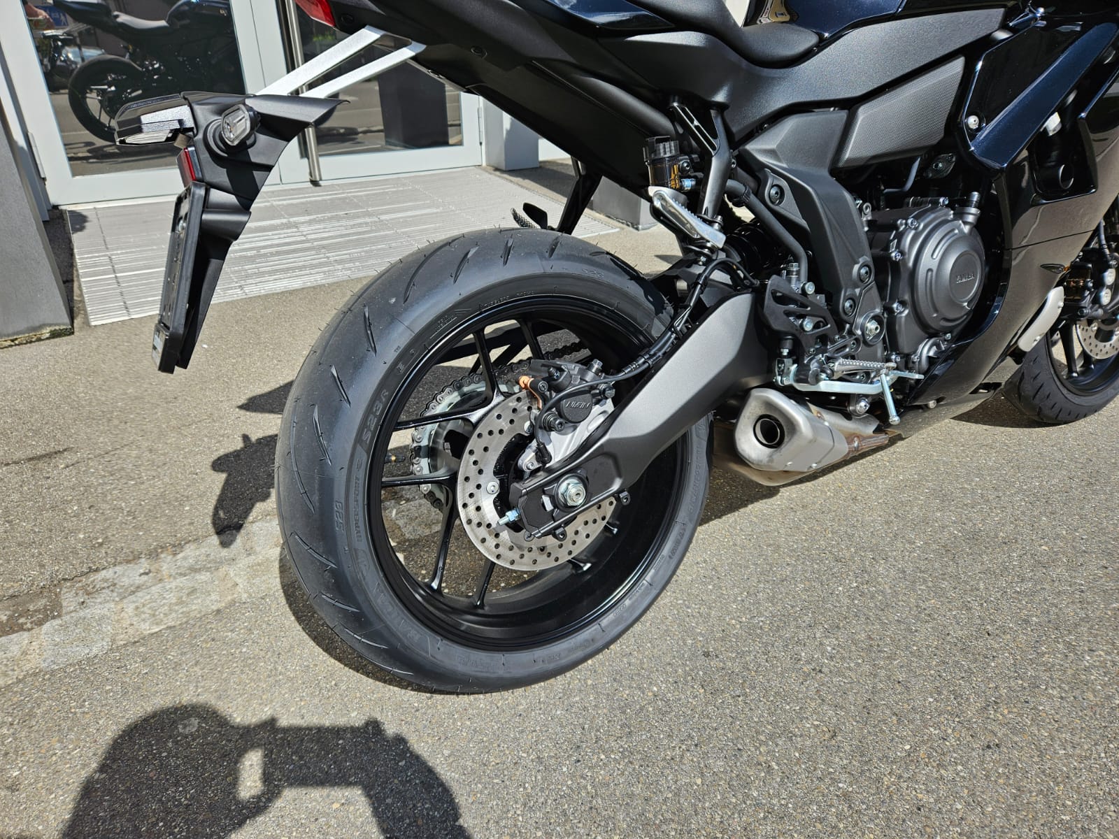 YAMAHA YZF-R7 (35kW)-image-9