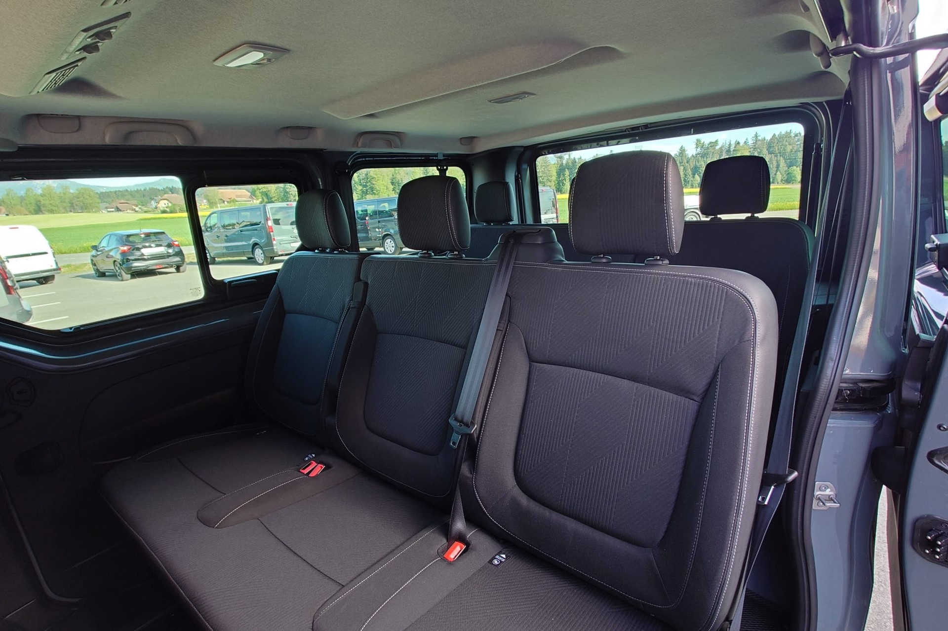 NISSAN Primastarr Kombi 2.8 t L1 H1 2. Tekna-image-7
