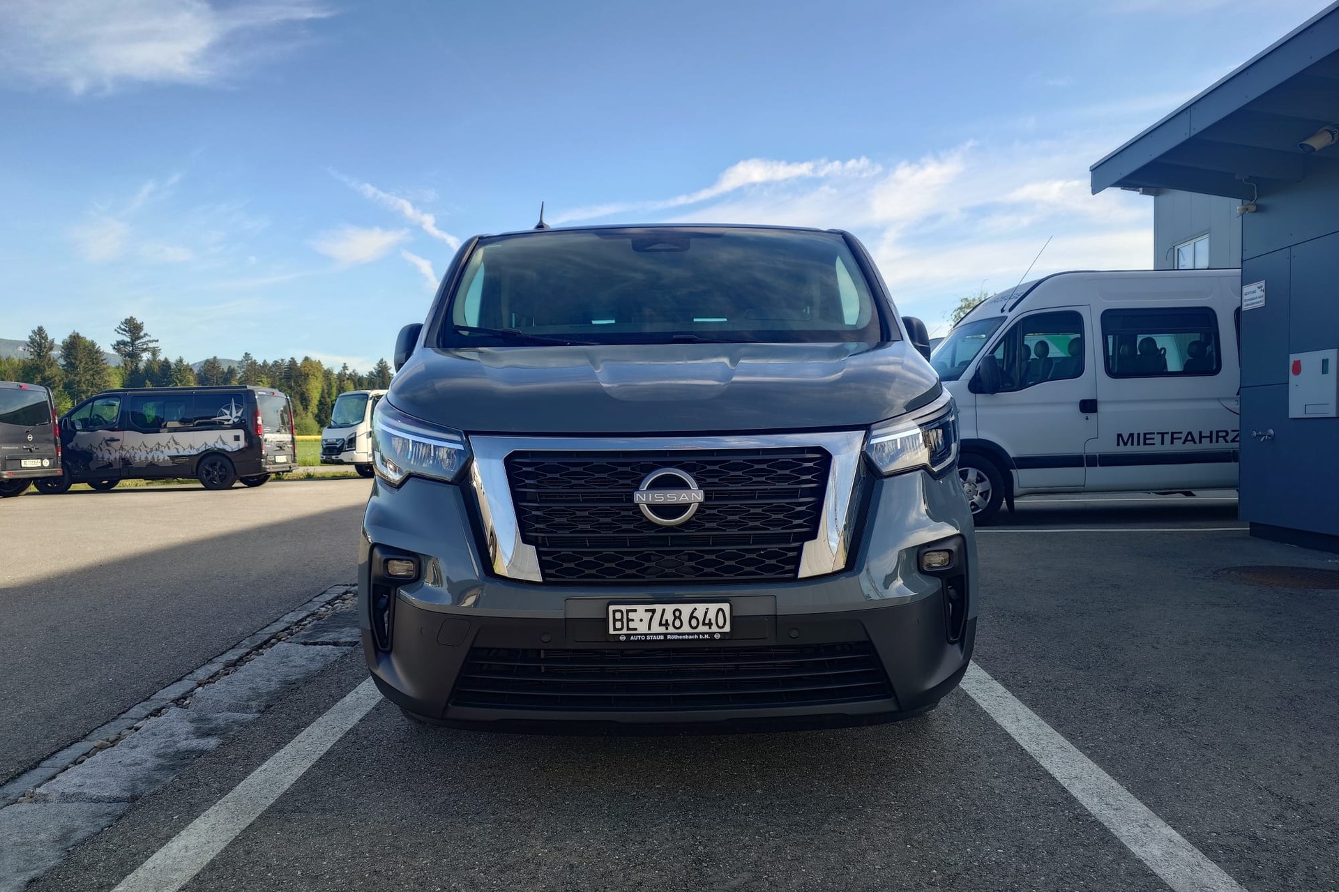 NISSAN Primastarr Kombi 2.8 t L1 H1 2. Tekna-image-1