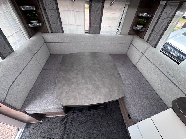 KNAUS Sport 450FU Silver Edition-image-9