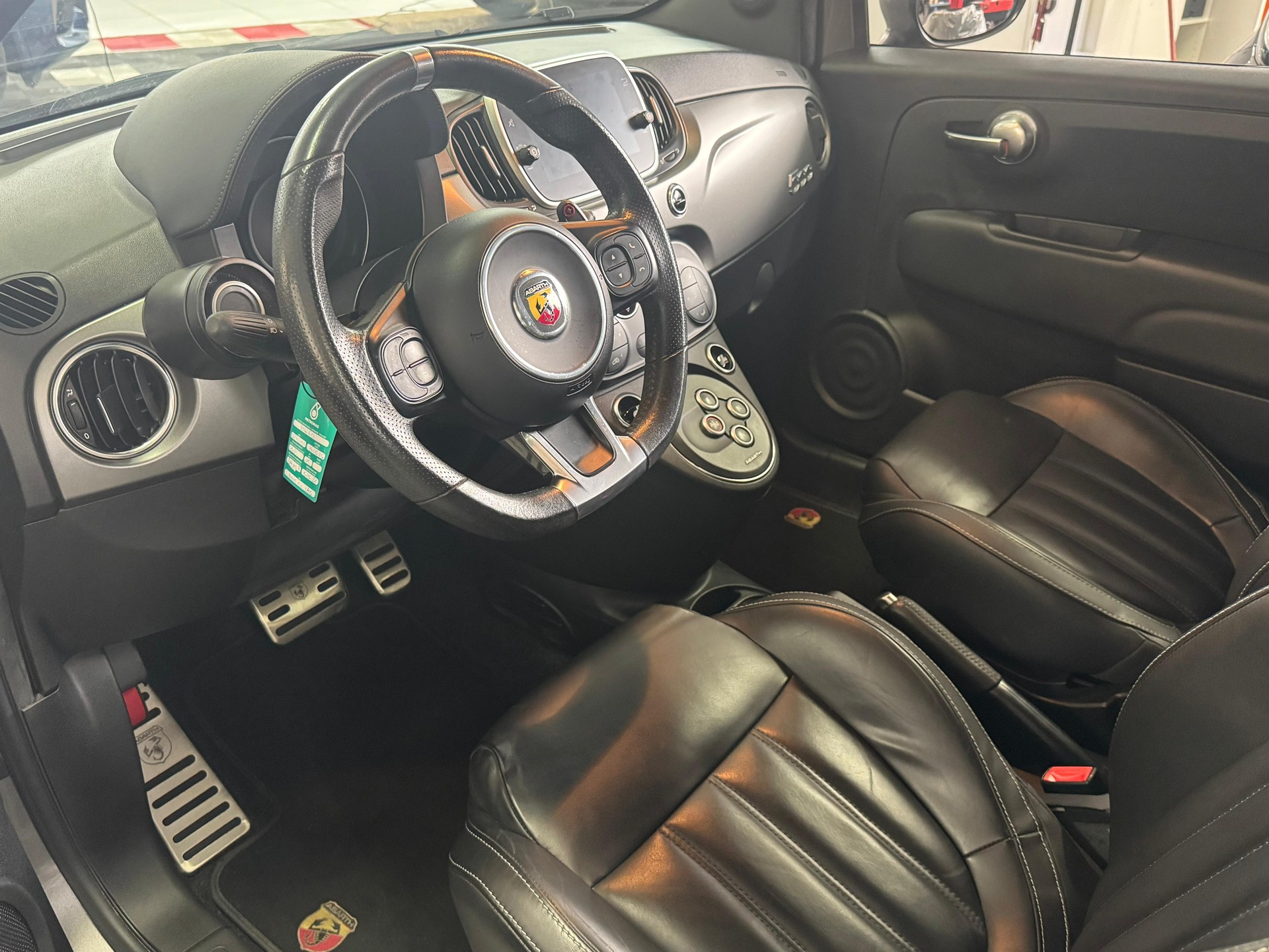 FIAT 595 1.4 16V Turbo Abarth Pista-image-11