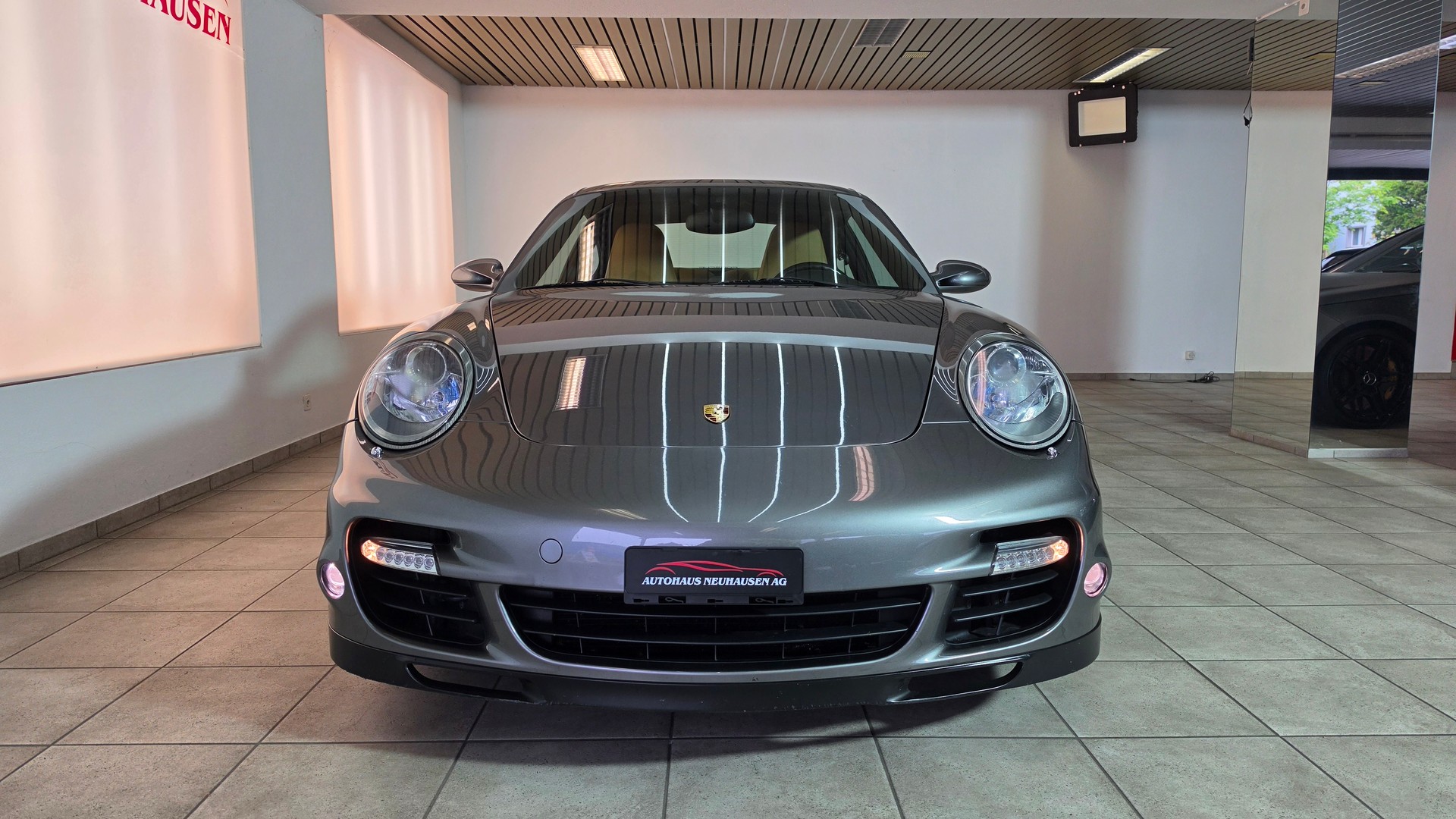 PORSCHE 911 Turbo (2008), Top Zustand, Schweizer Fahrzeug, Mezger Motor, Letzter Service 12.05.2026, Frisch ab MFK-showroom-element-1