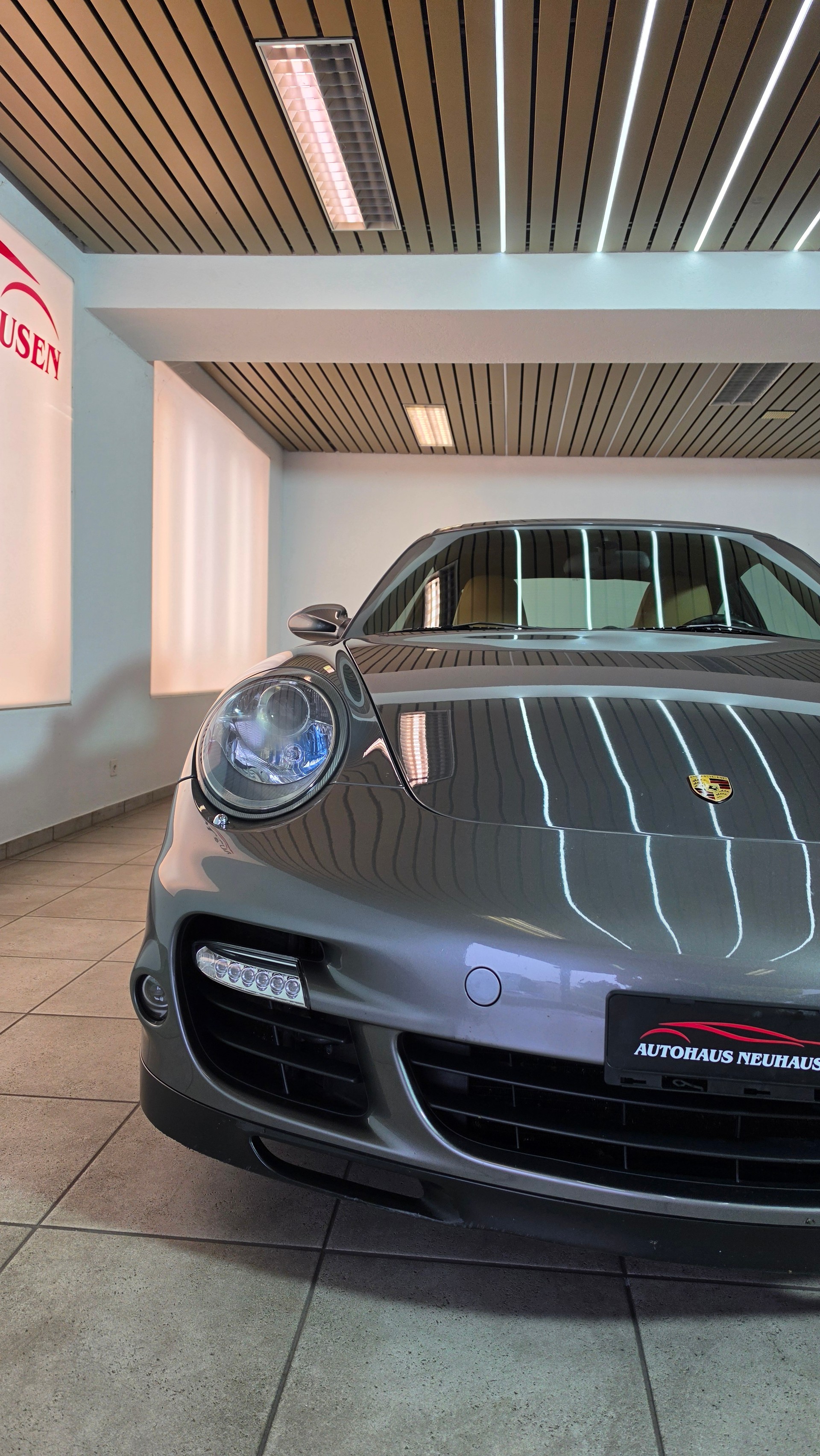 PORSCHE 911 Turbo (2008), Top Zustand, Schweizer Fahrzeug, Mezger Motor, Letzter Service 12.05.2026, Frisch ab MFK-showroom-element-3