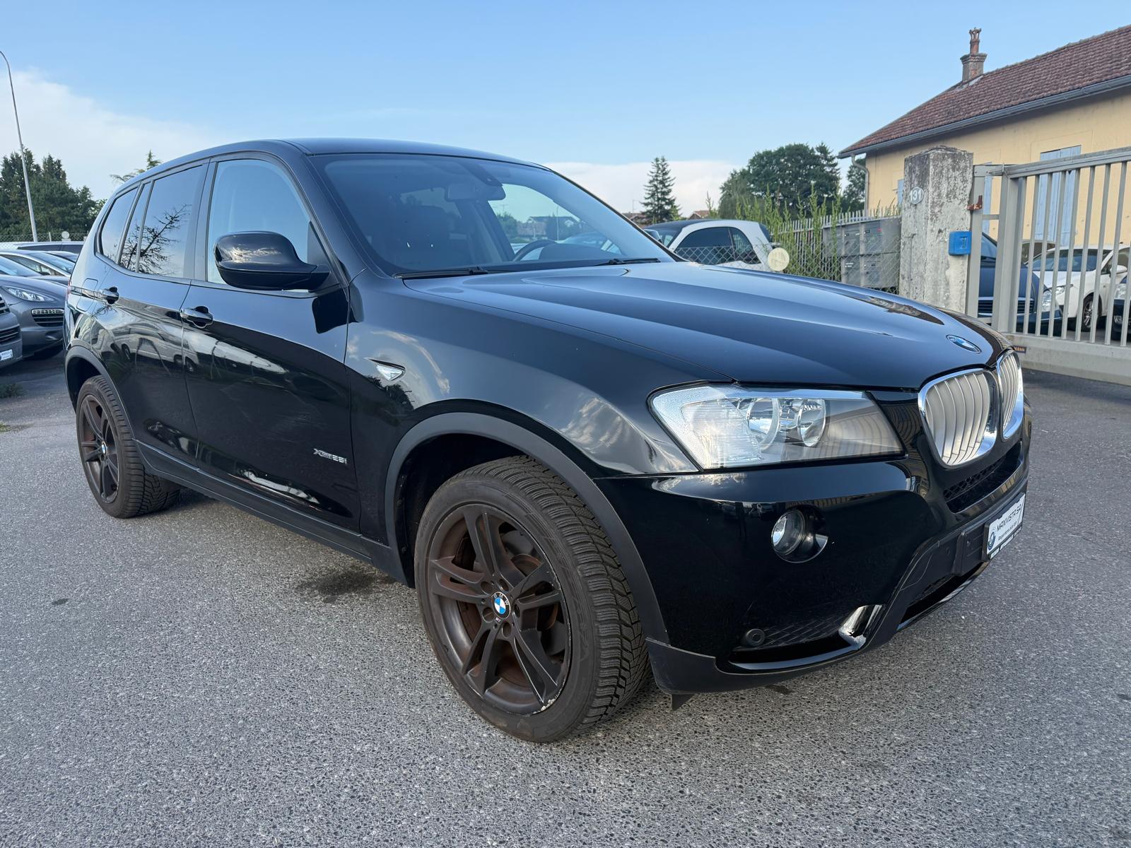 BMW X3 xDrive 28i Steptronic-showroom-element-2